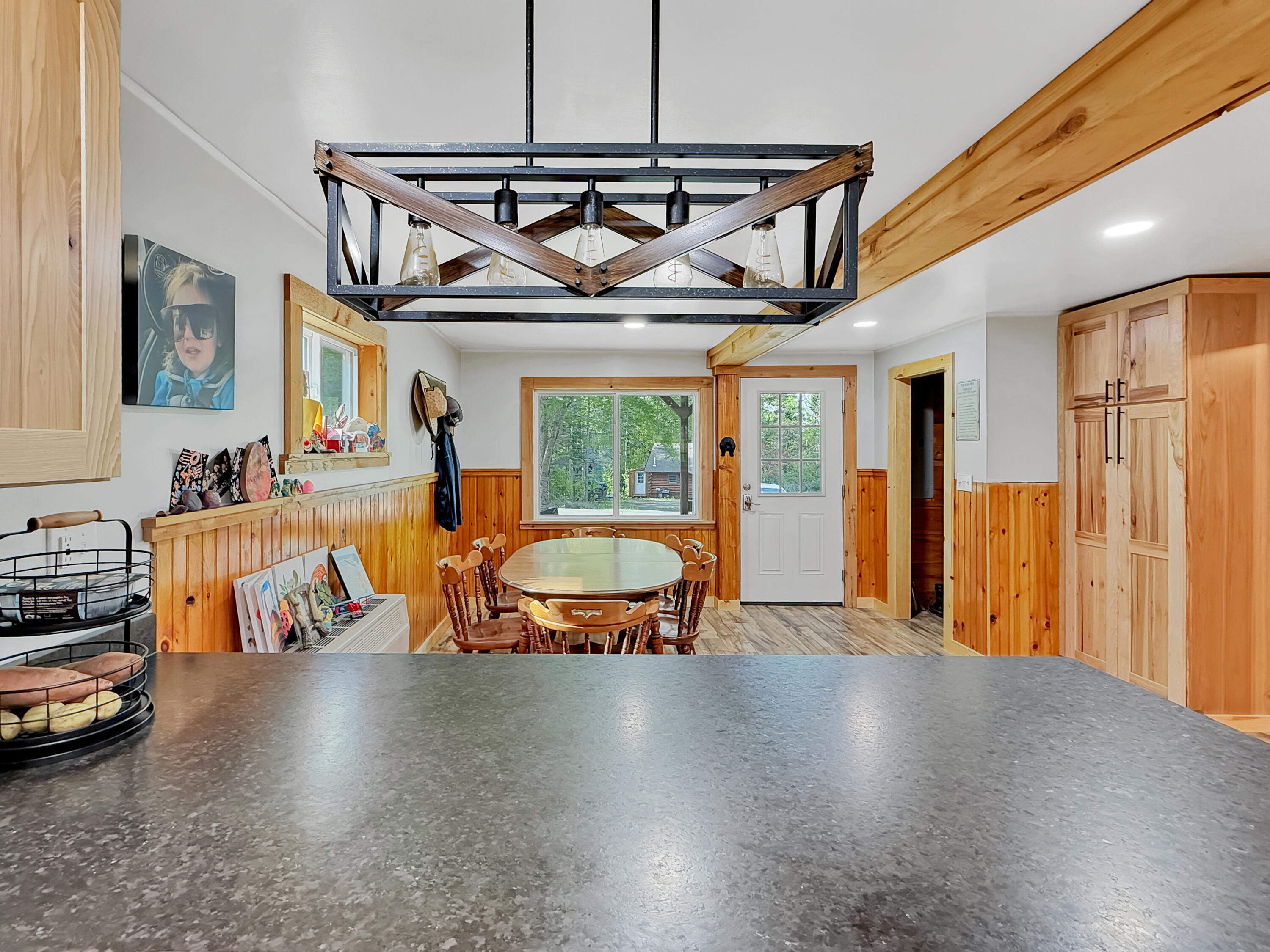40 Onawa Road Property Photo 11