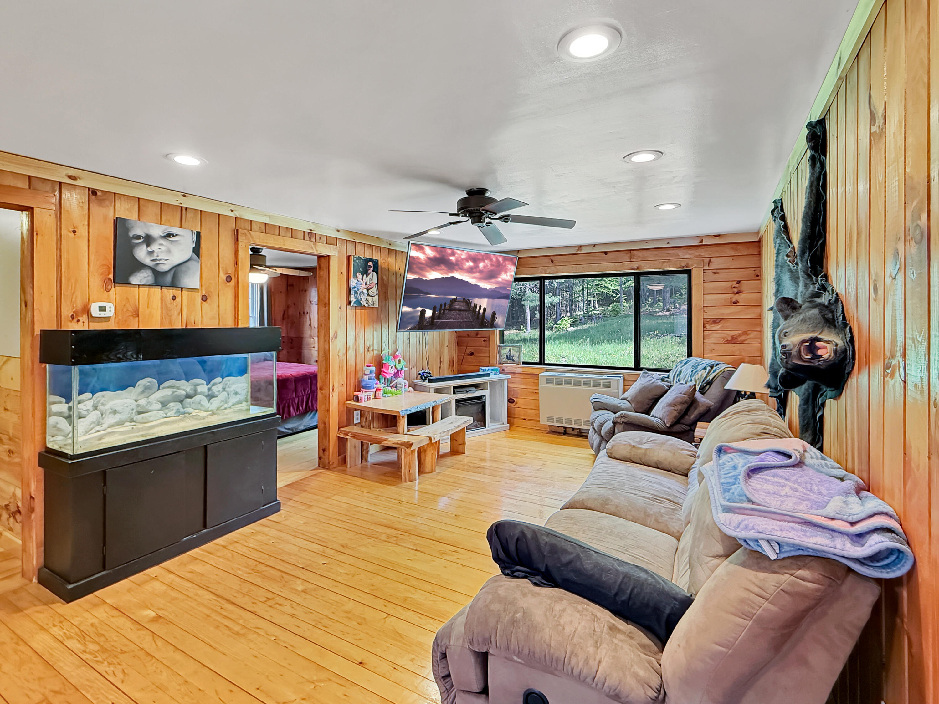 40 Onawa Road Property Photo 15