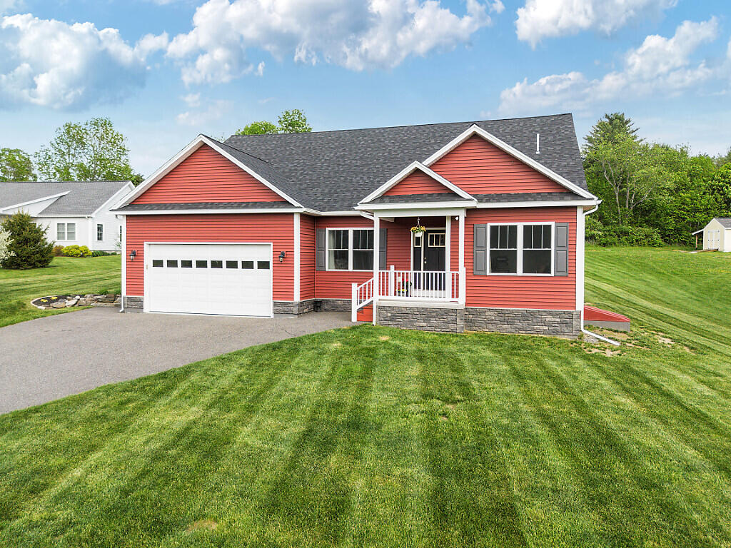 9 Fieldstone Drive Property Photo 2