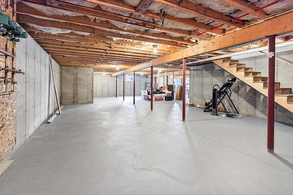 9 Fieldstone Drive Property Photo 30