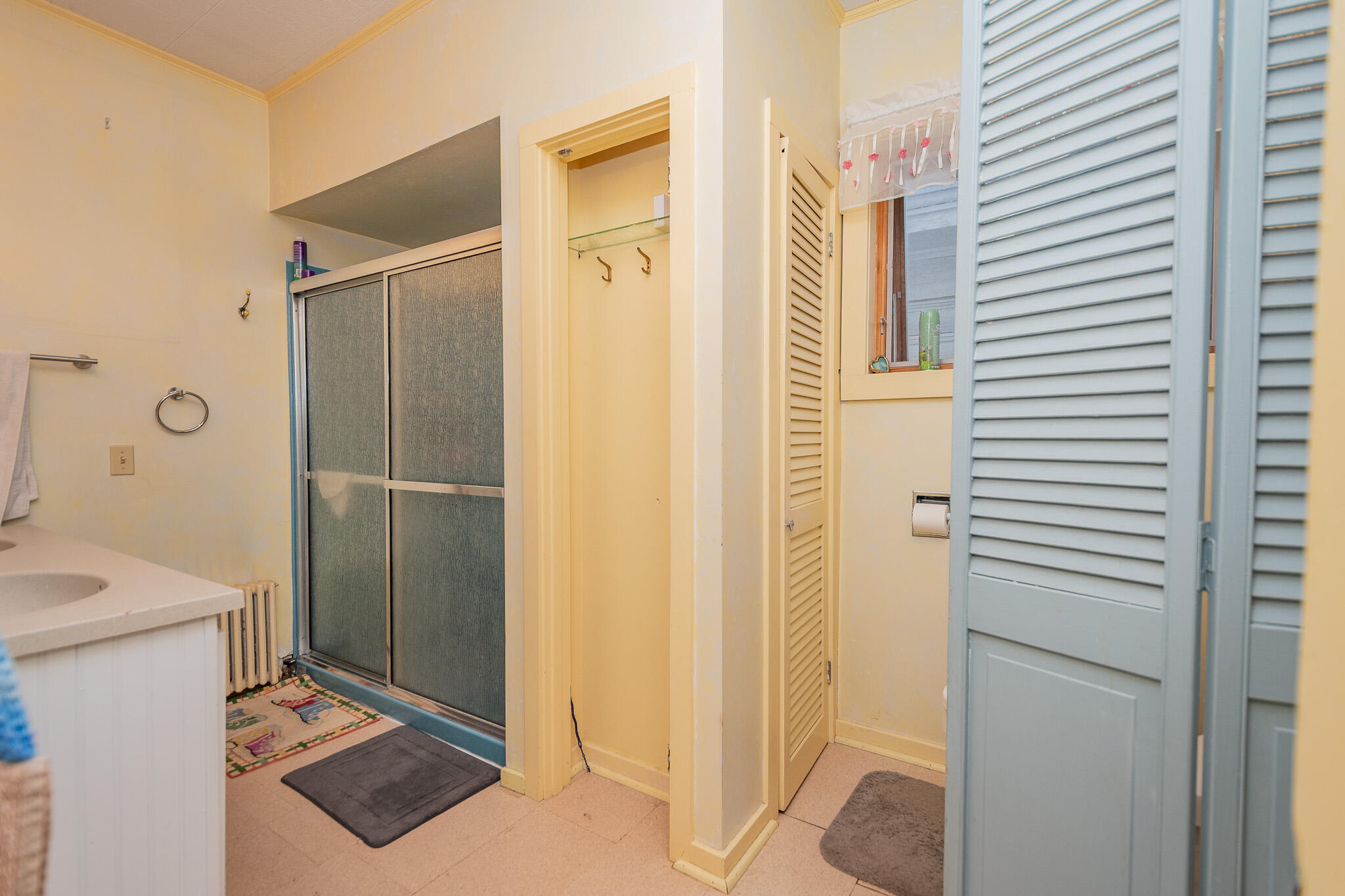 8 Monument Square Property Photo 32
