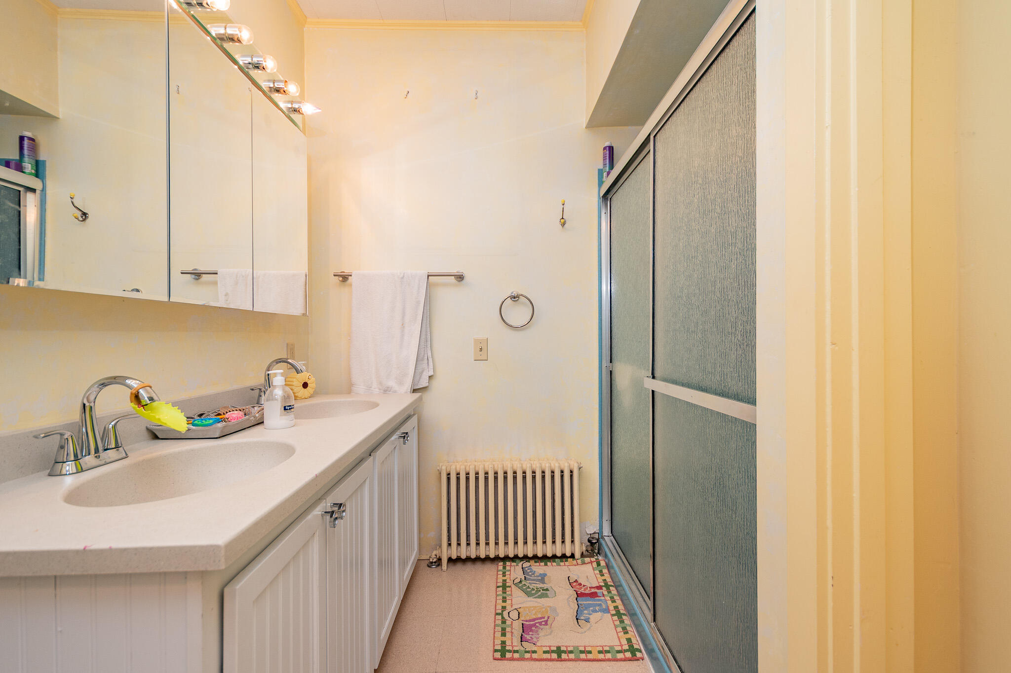 8 Monument Square Property Photo 33