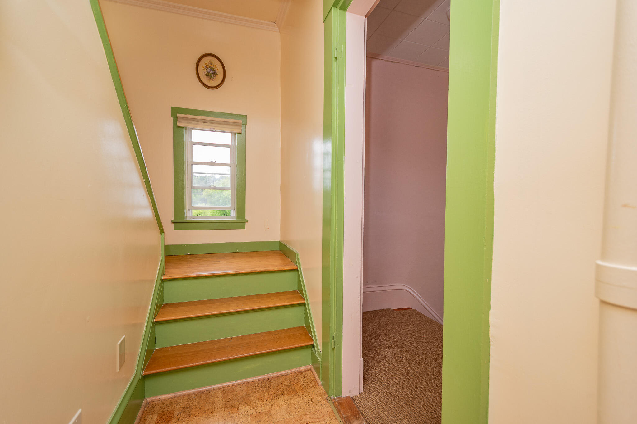 8 Monument Square Property Photo 34