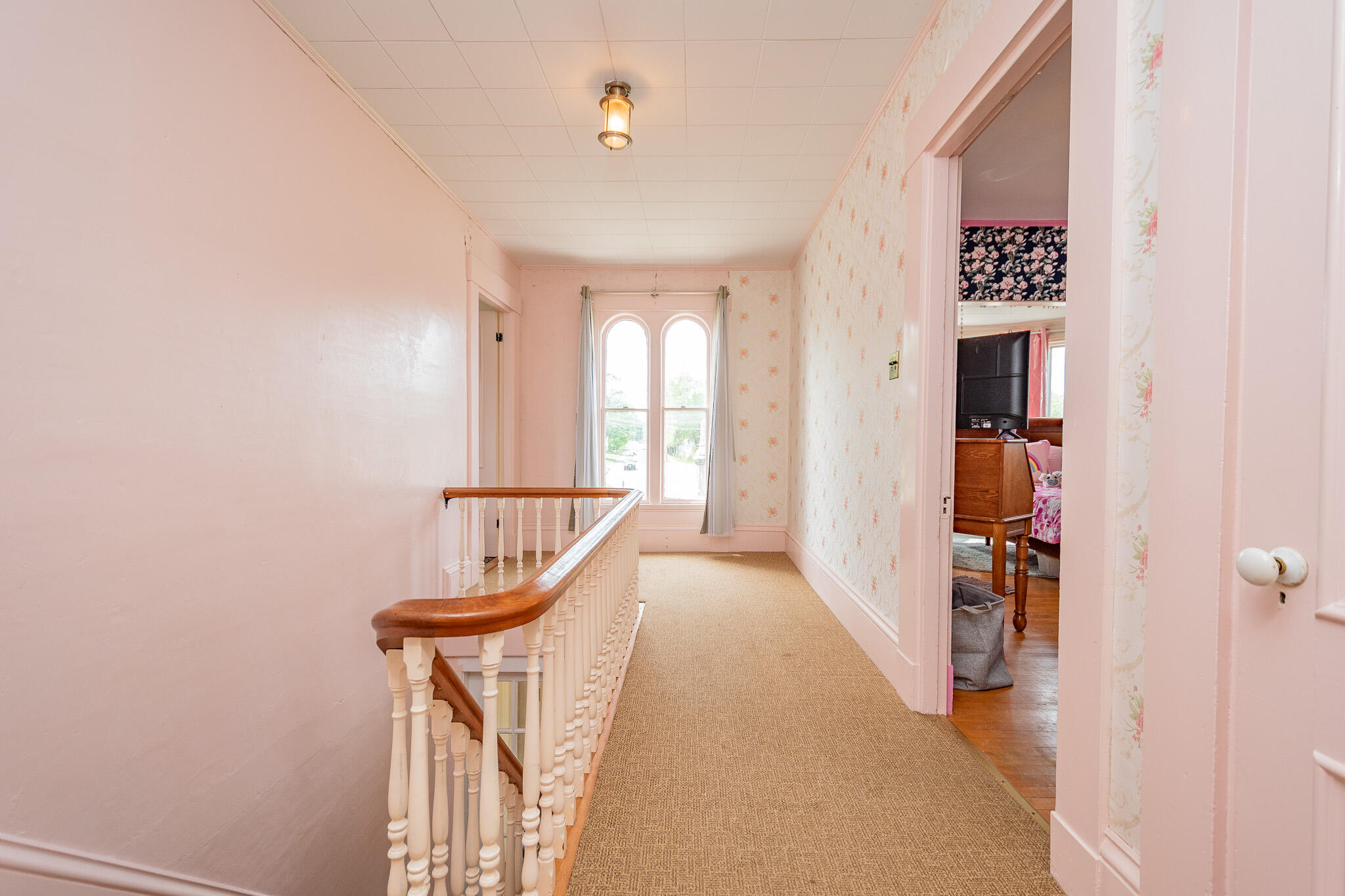 8 Monument Square Property Photo 38
