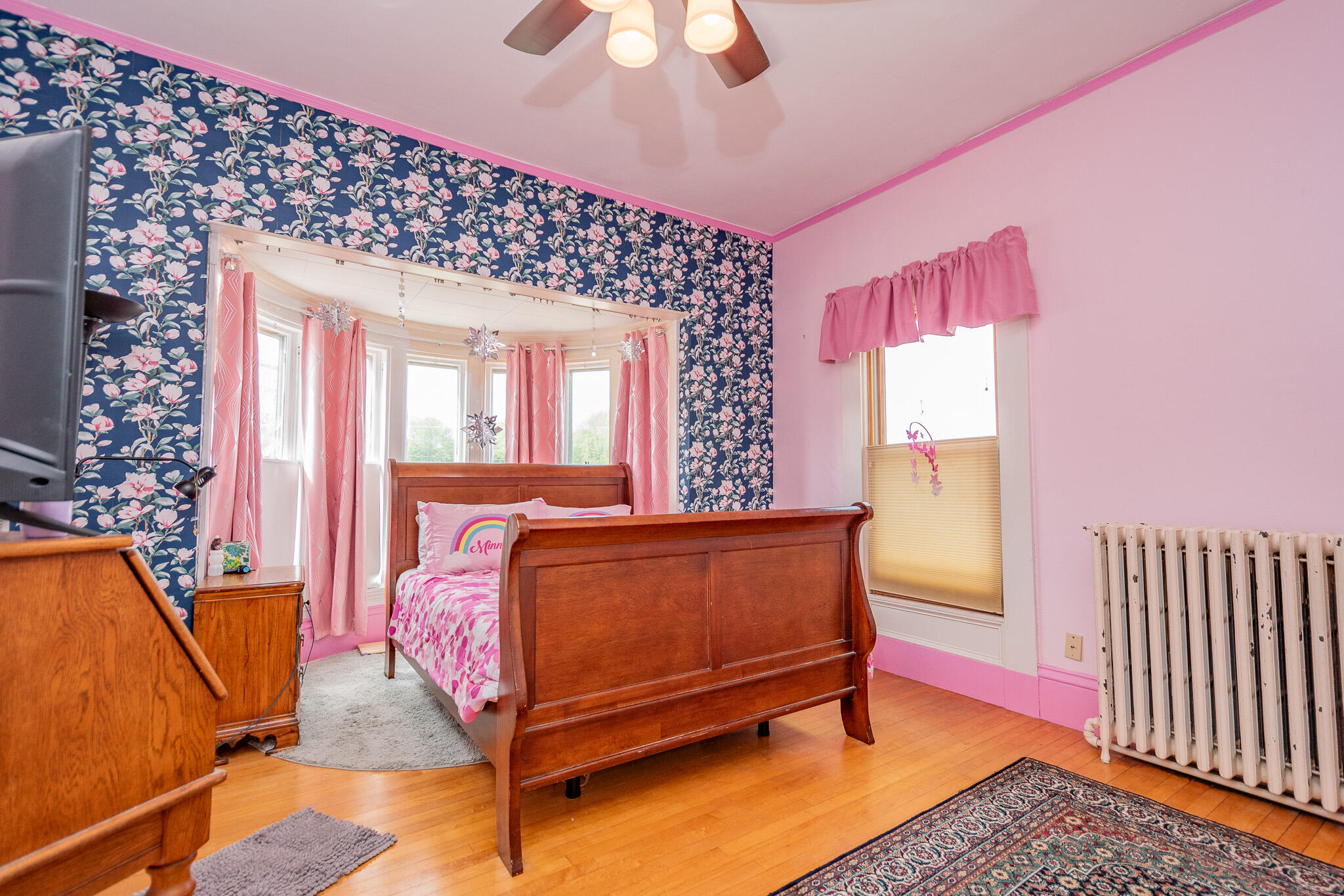 8 Monument Square Property Photo 39