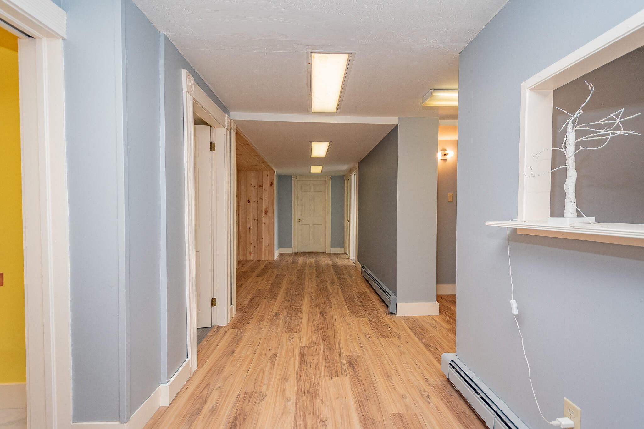 8 Monument Square Property Photo 66