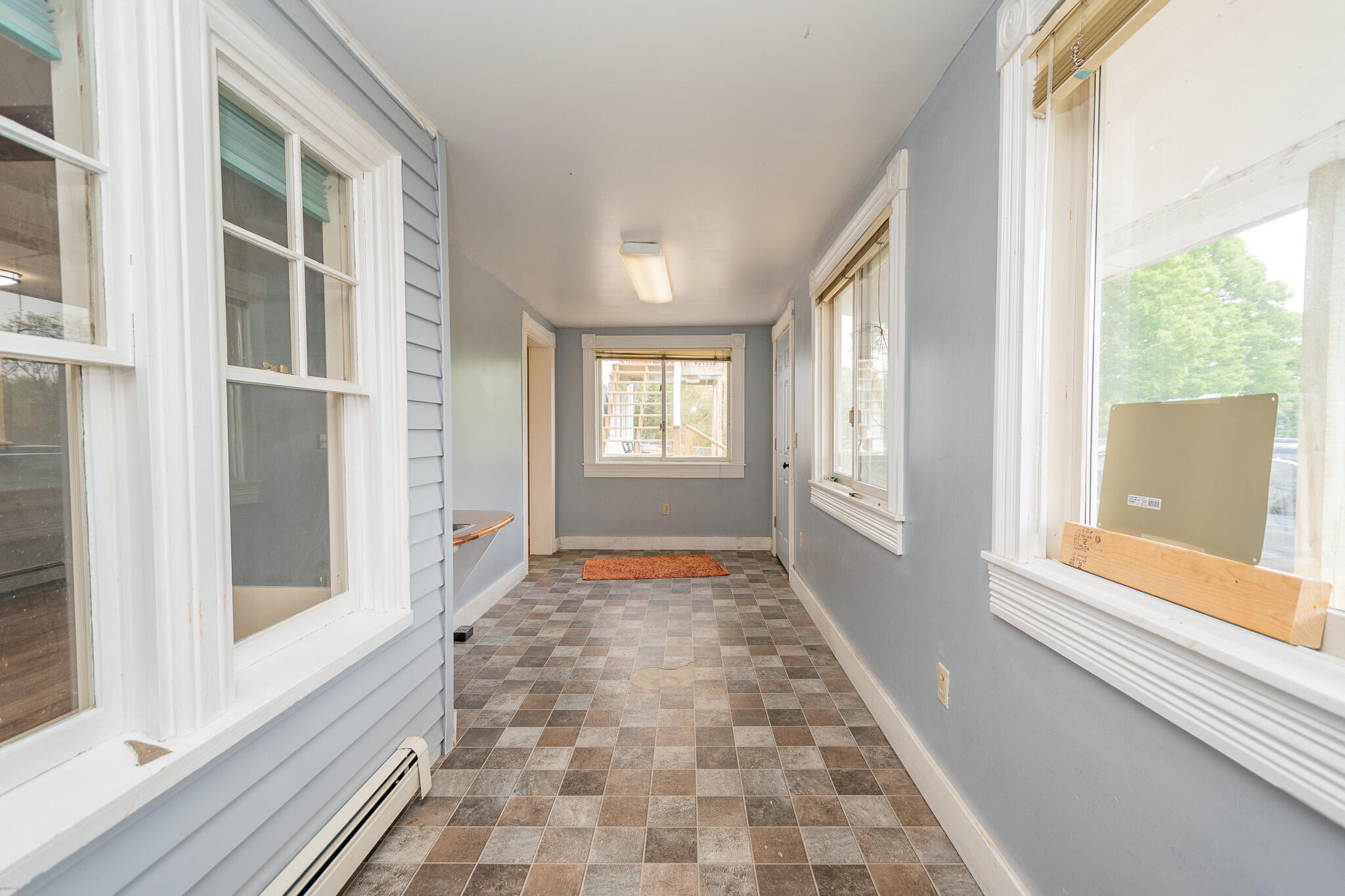8 Monument Square Property Photo 75