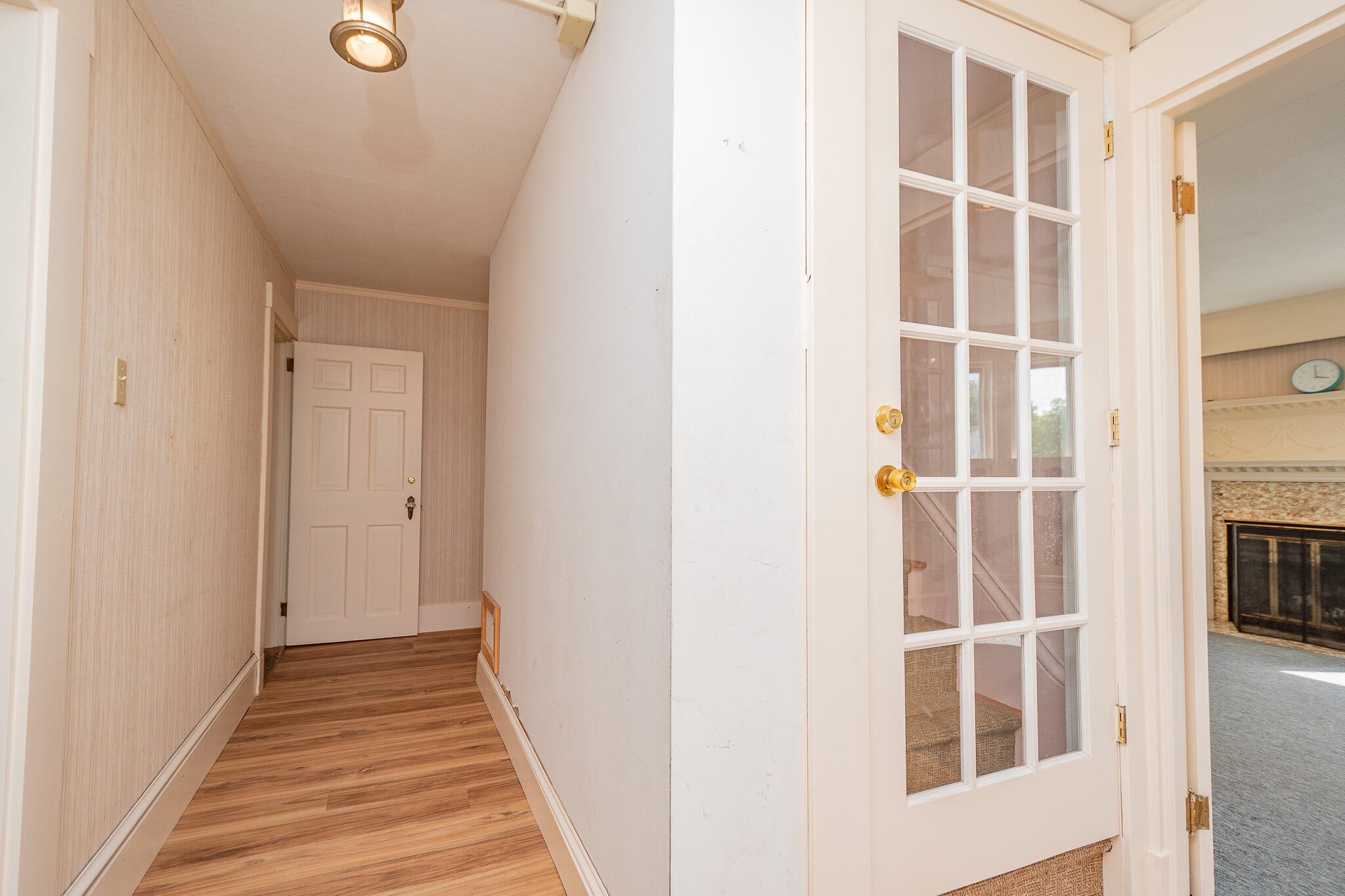 8 Monument Square Property Photo 88