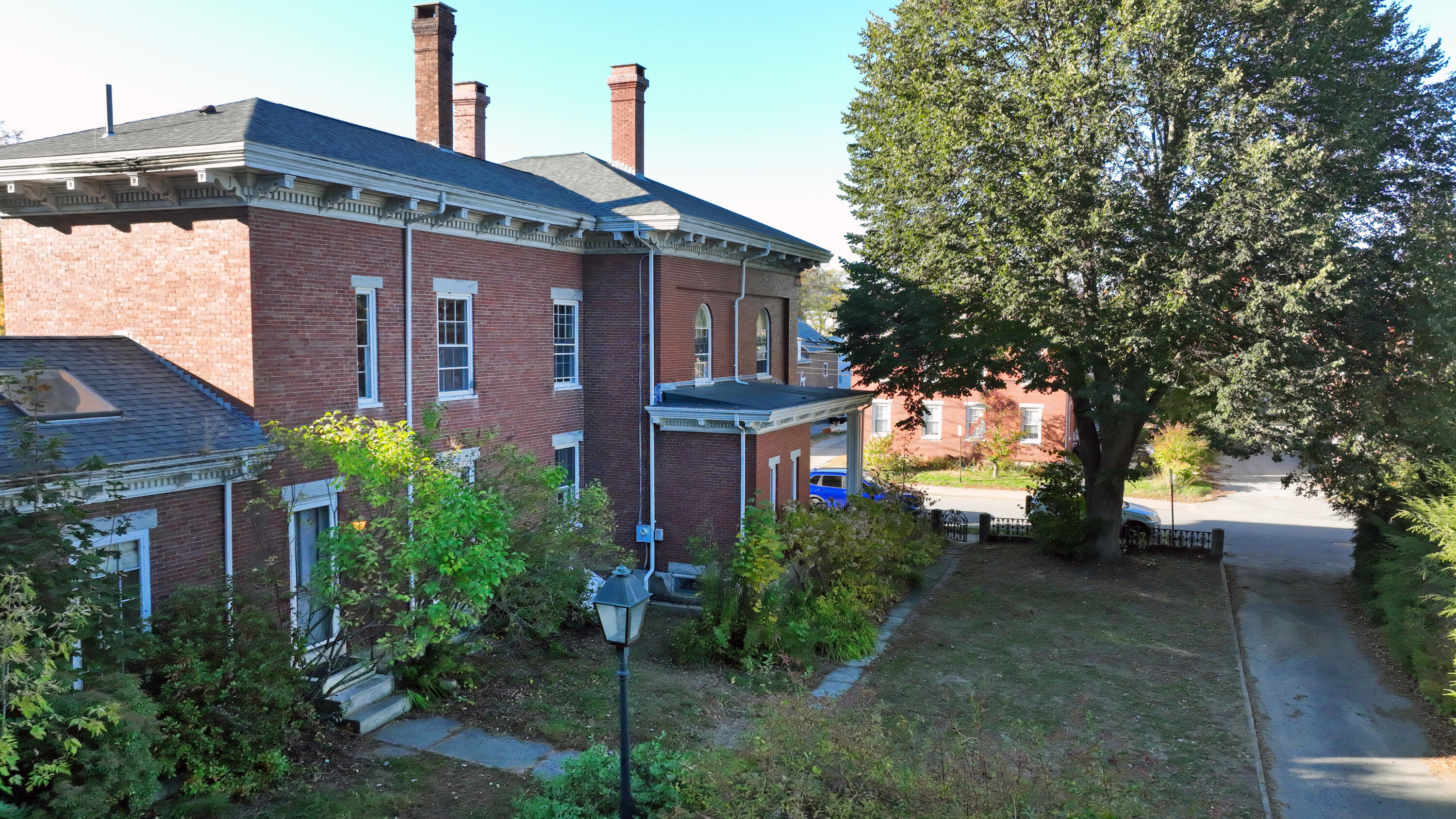 11 Lincoln Street Property Photo 8