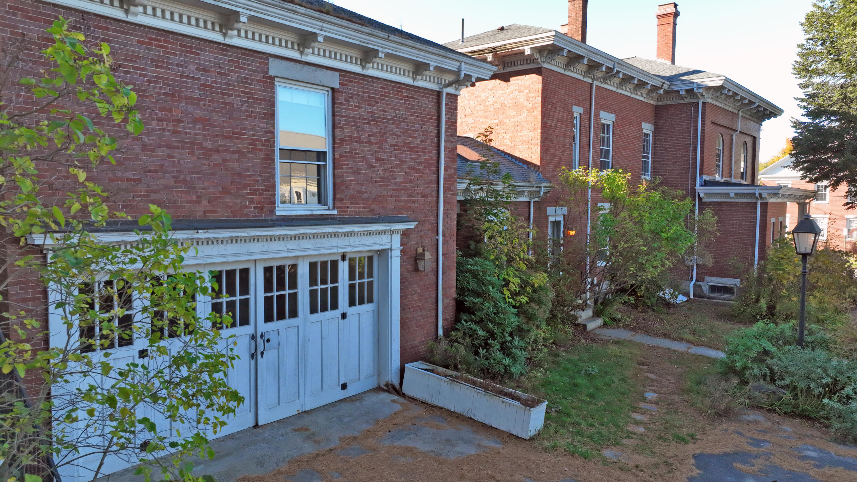 11 Lincoln Street Property Photo 9