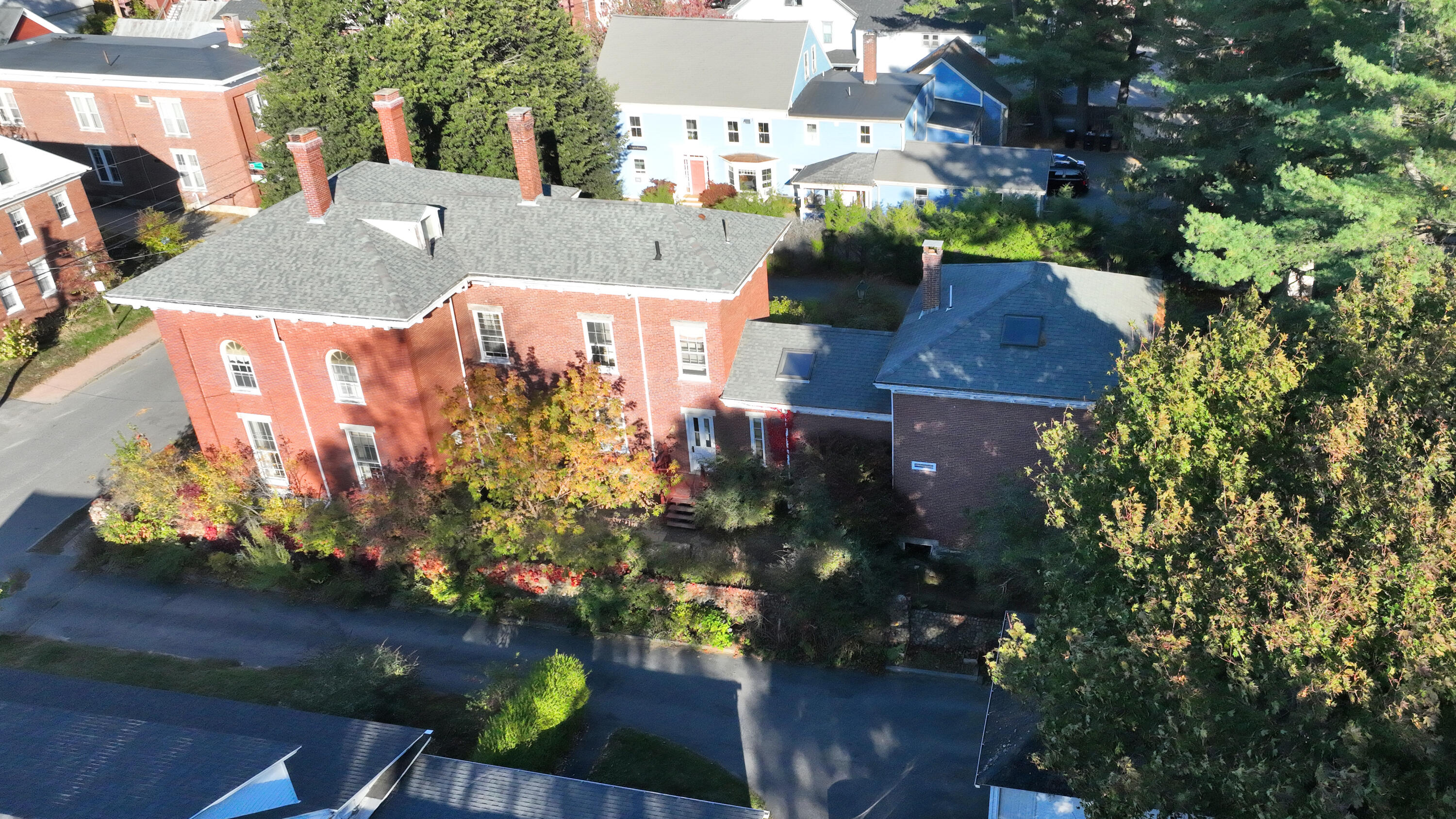 11 Lincoln Street Property Photo 11