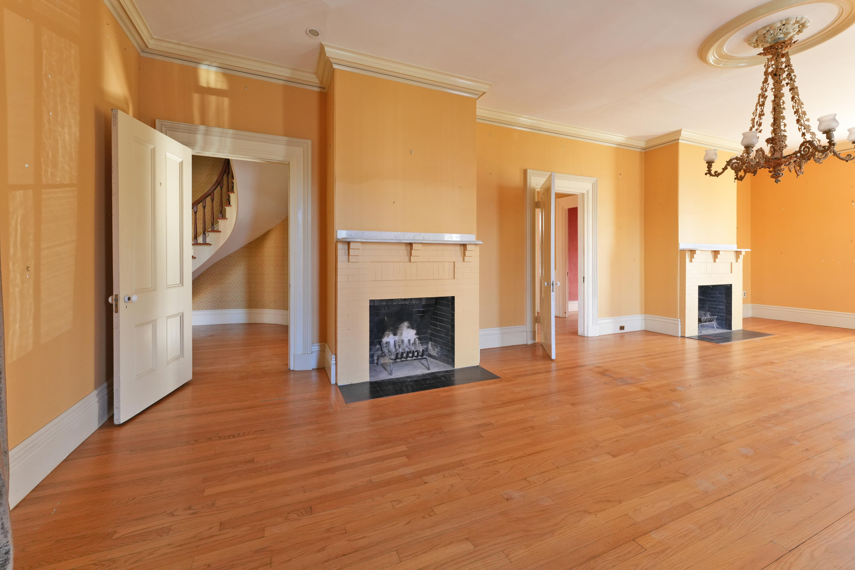 11 Lincoln Street Property Photo 23