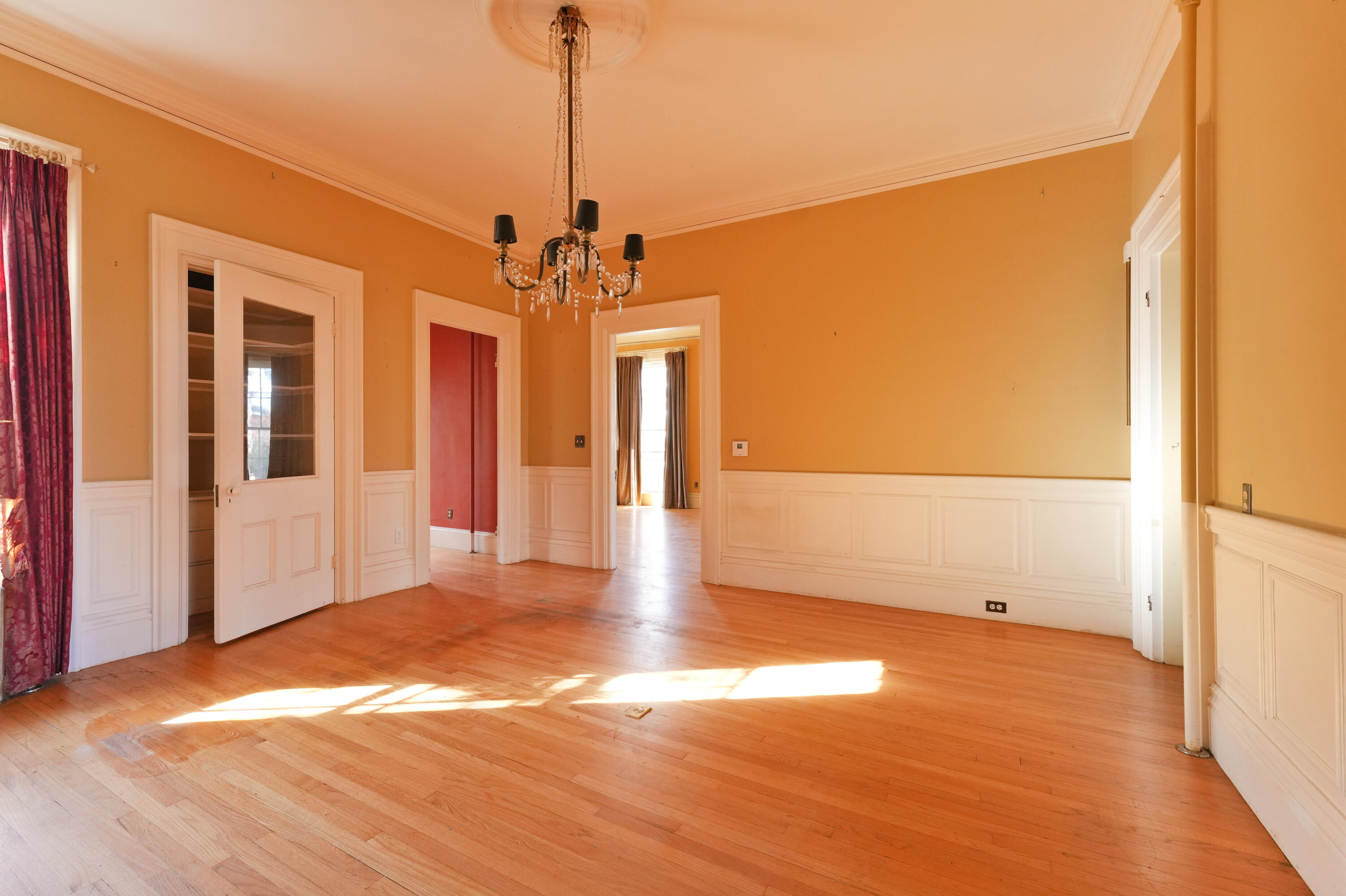 11 Lincoln Street Property Photo 24