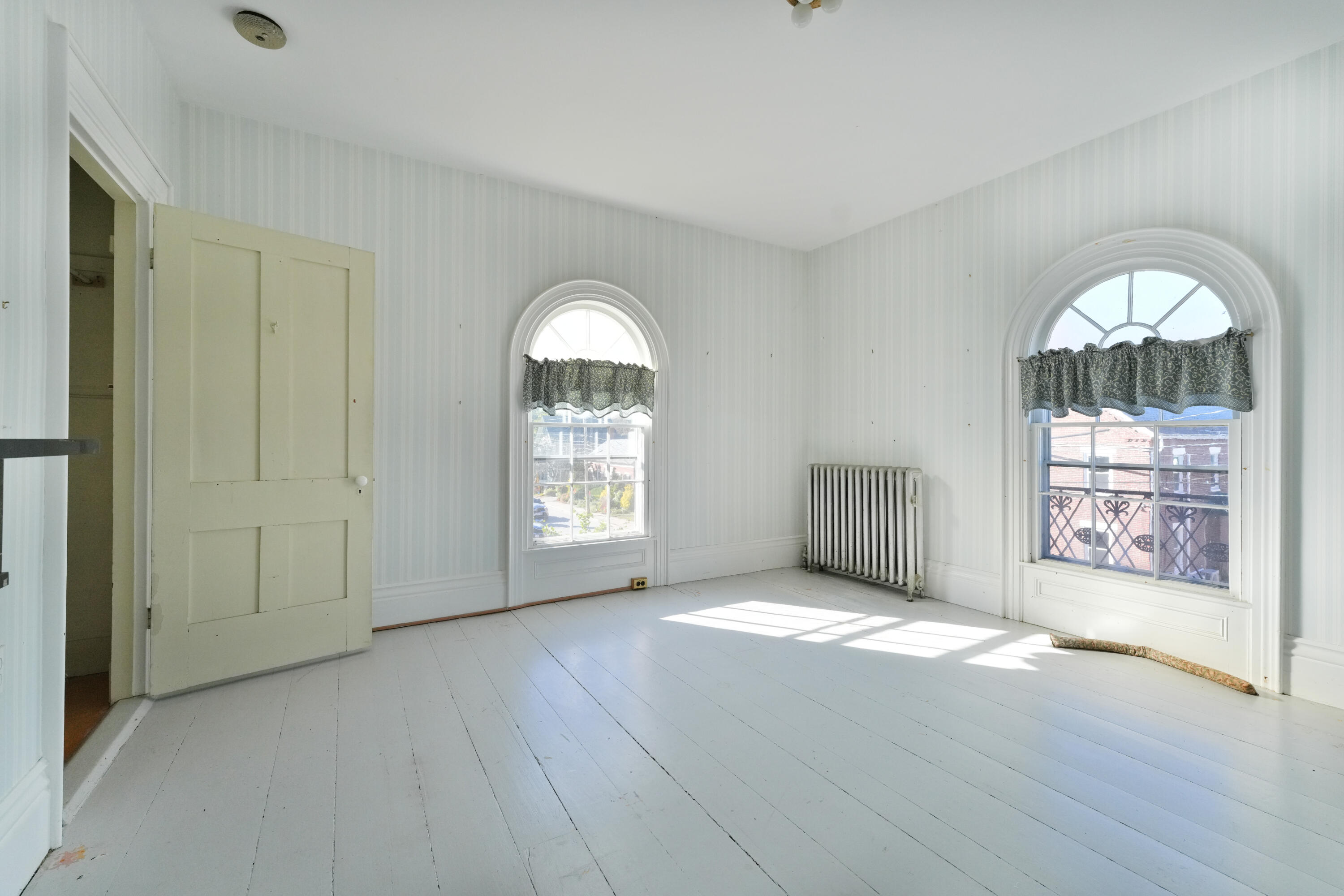 11 Lincoln Street Property Photo 34