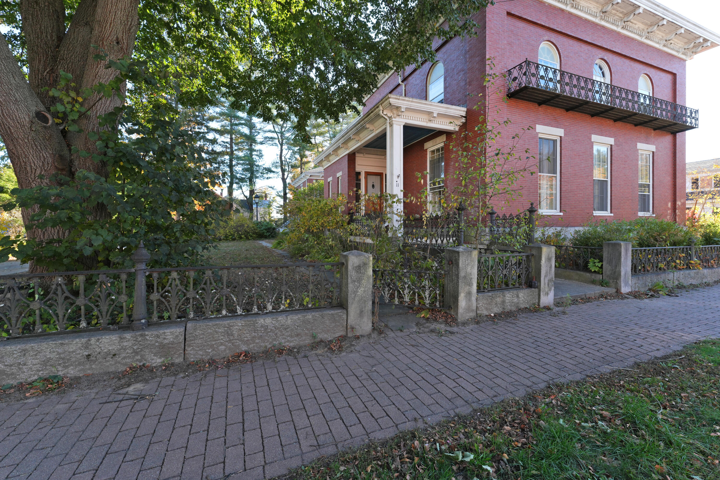 11 Lincoln Street Property Photo 52