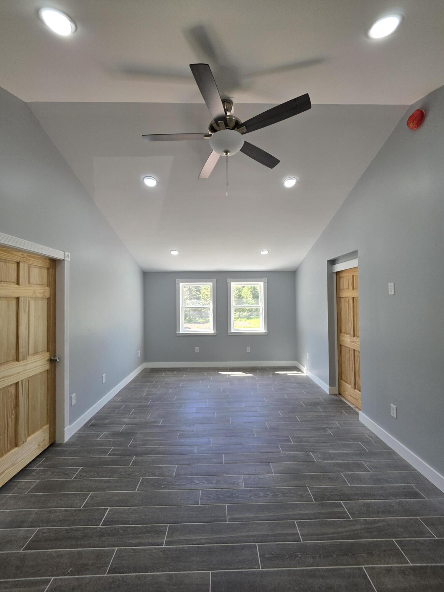 13 Sawpit Road Property Photo 8