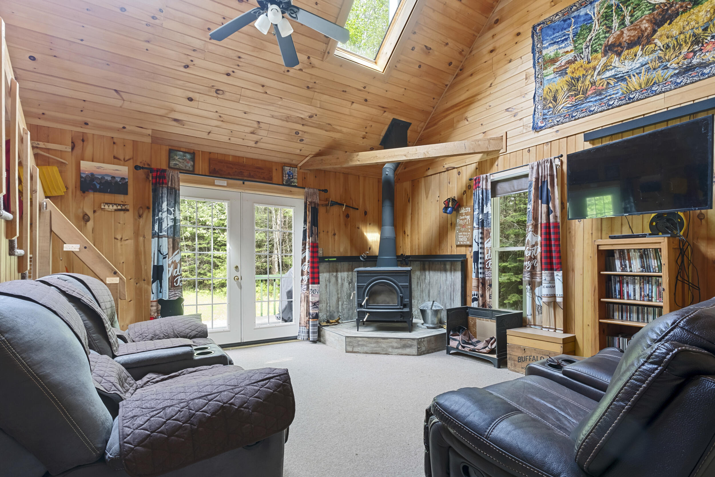 363 S Ridge Road Property Photo 8