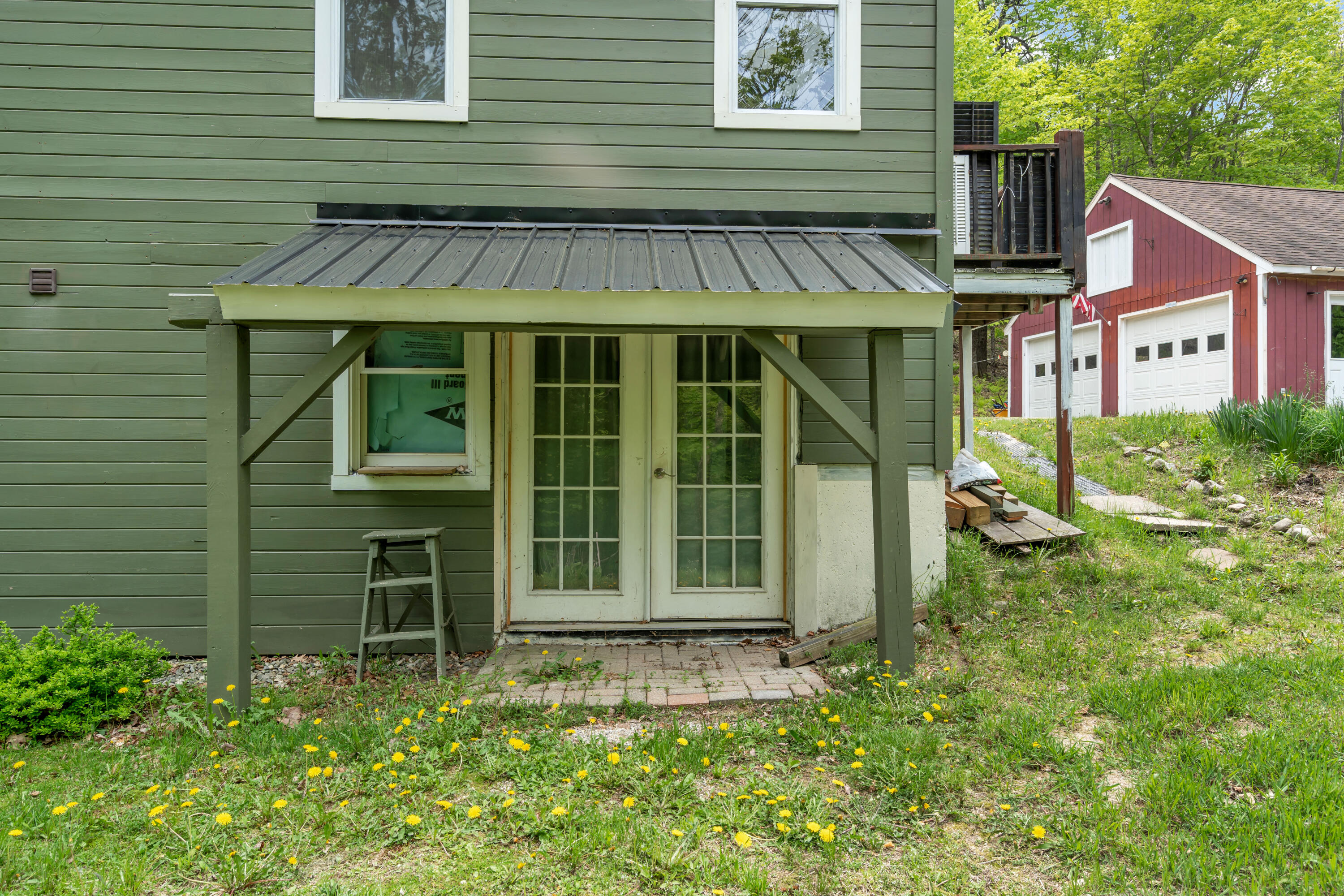 225 Hiram Hill Road Property Photo 11