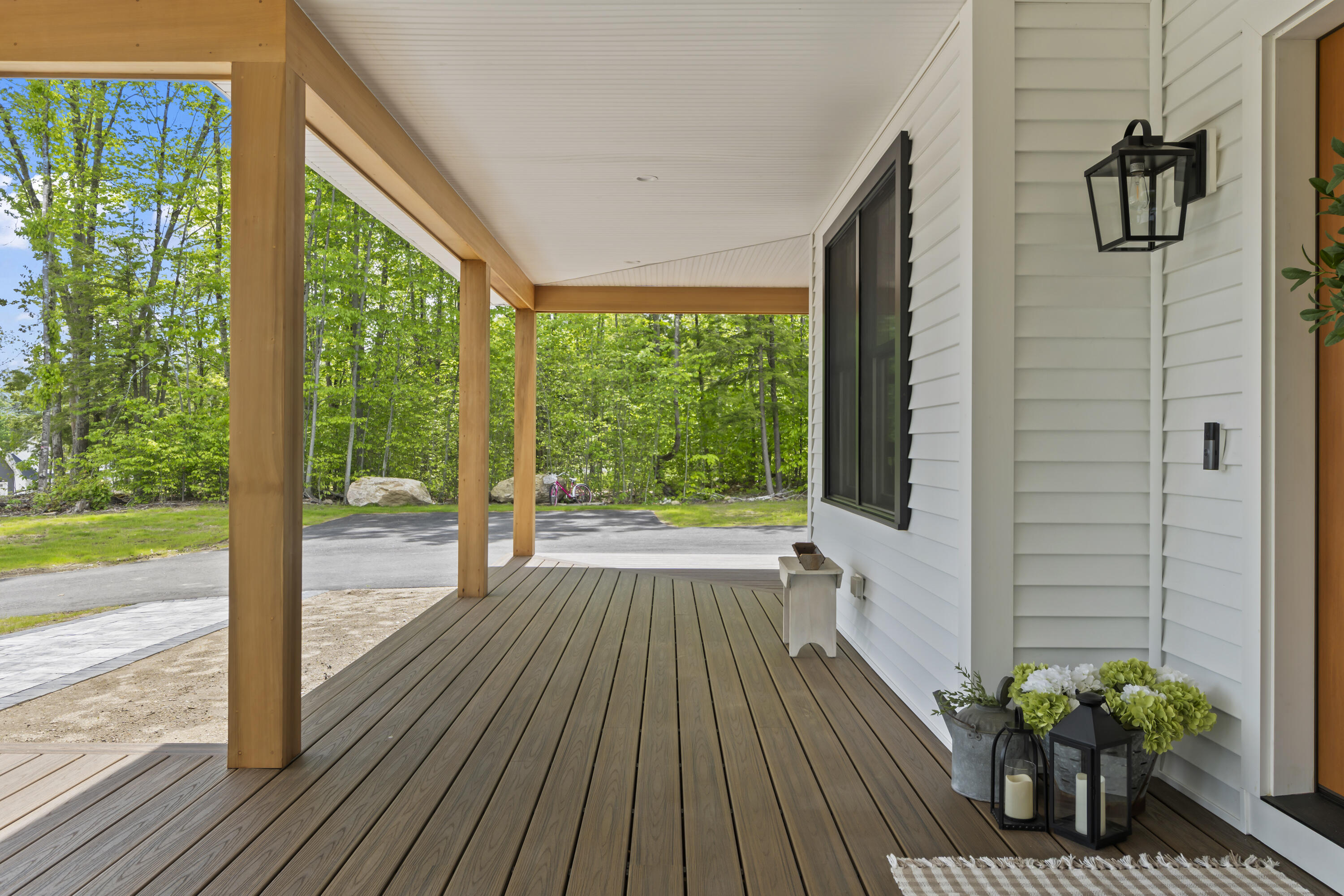37 County Crossing Property Photo 13