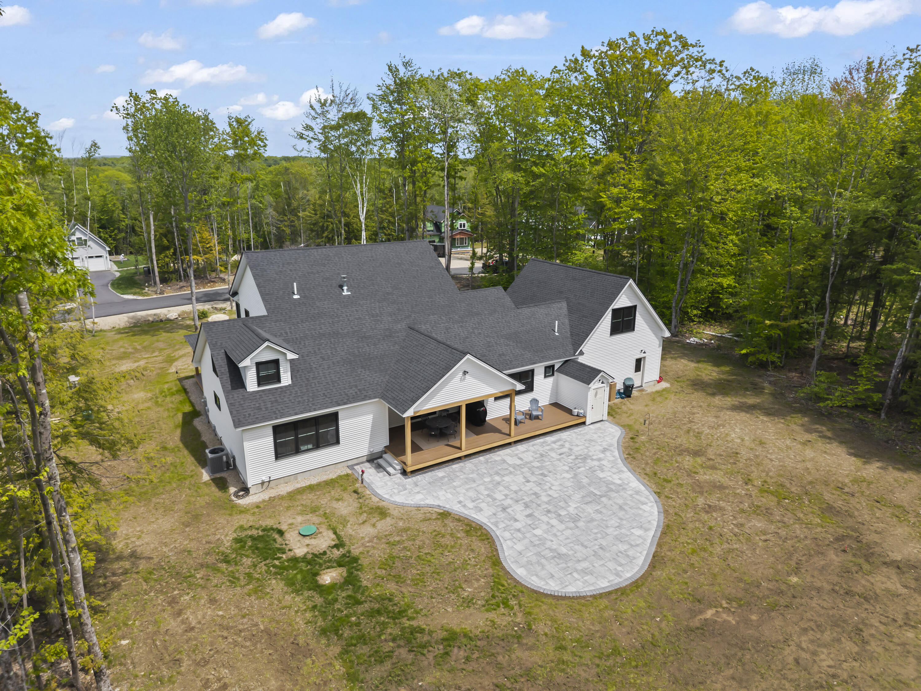 37 County Crossing Property Photo 89