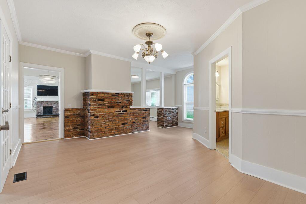 75 South Street Property Photo 13