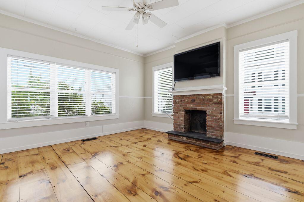 75 South Street Property Photo 23