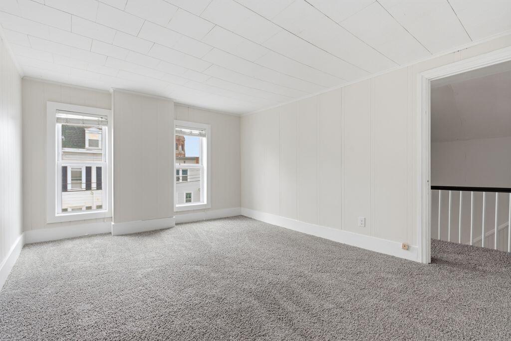 75 South Street Property Photo 30