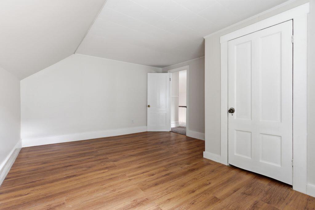 75 South Street Property Photo 33
