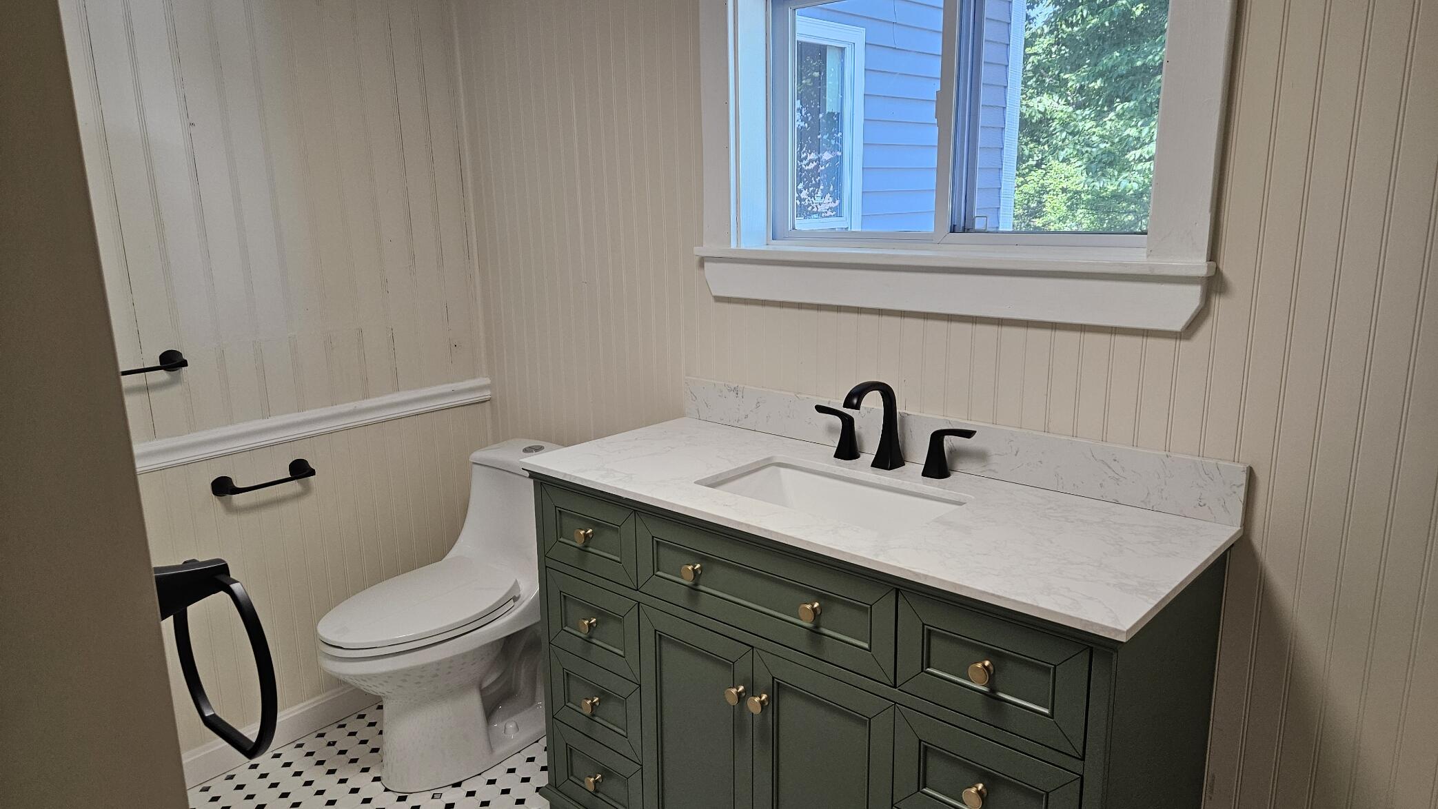 75 South Street Property Photo 39