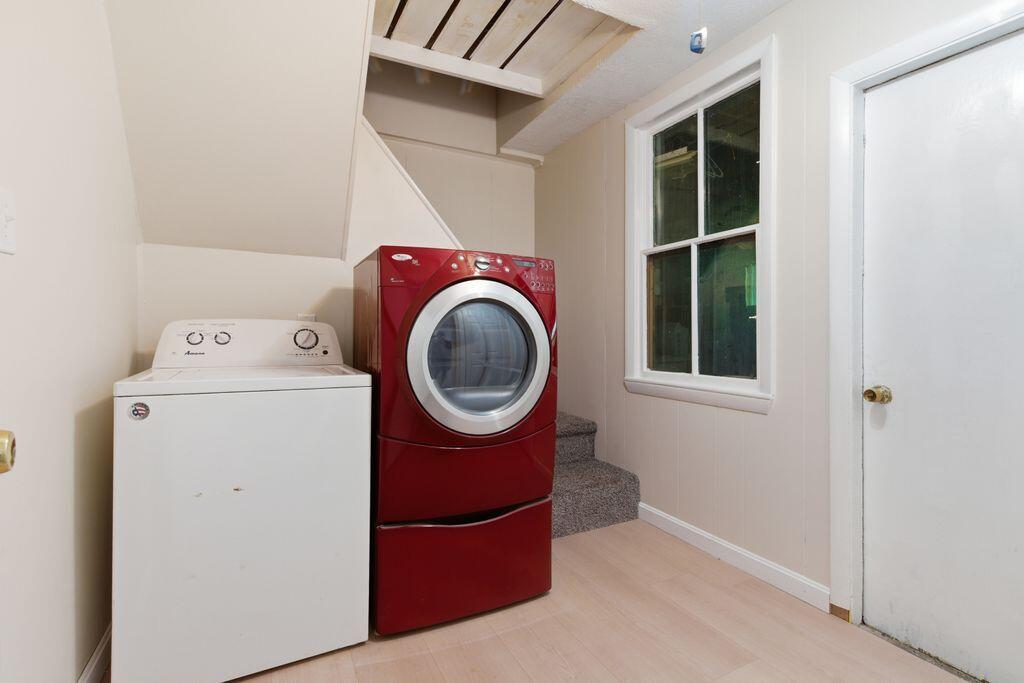 75 South Street Property Photo 43