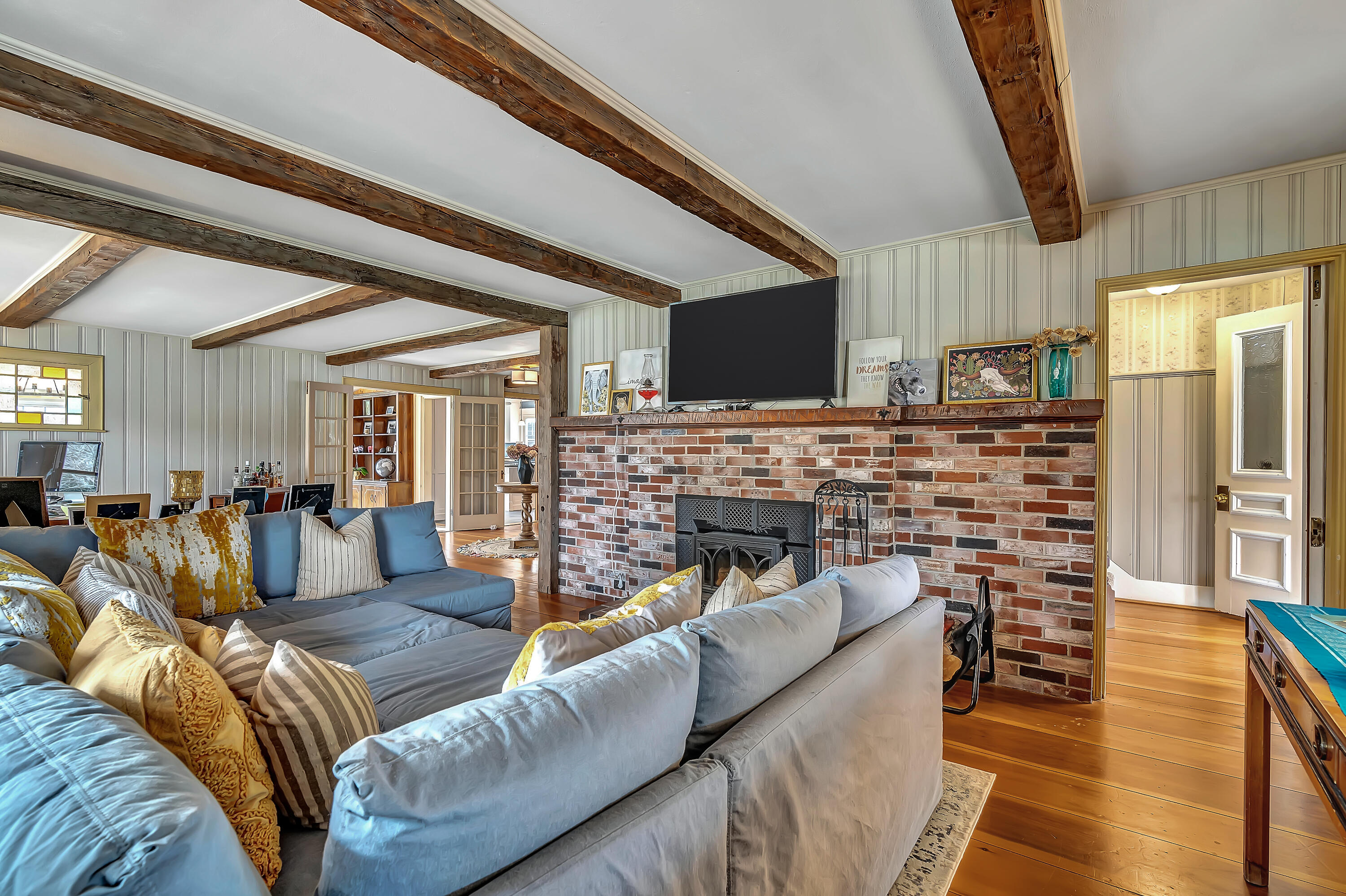 1024 Meadow Road Property Photo 44