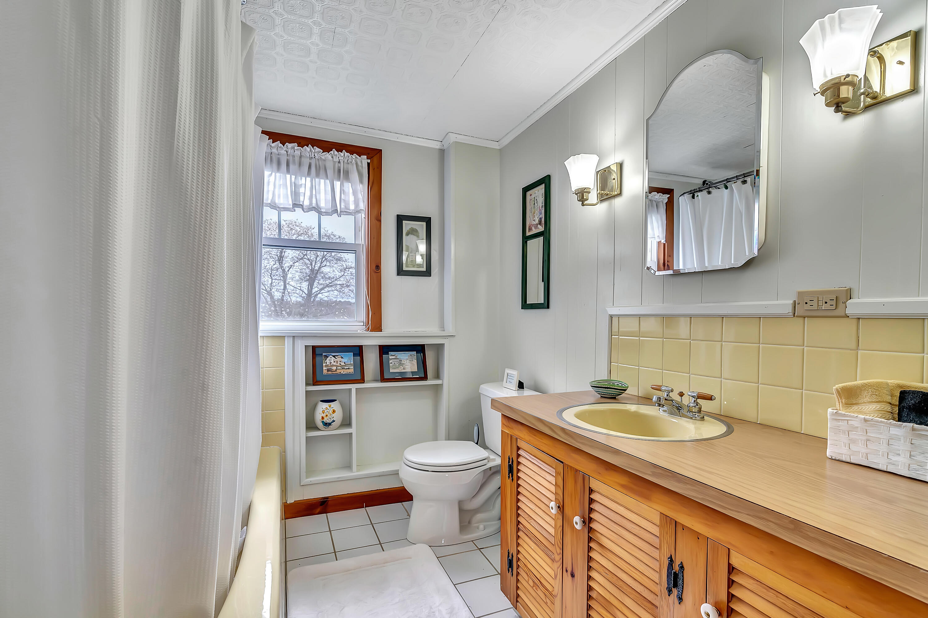 1024 Meadow Road Property Photo 58