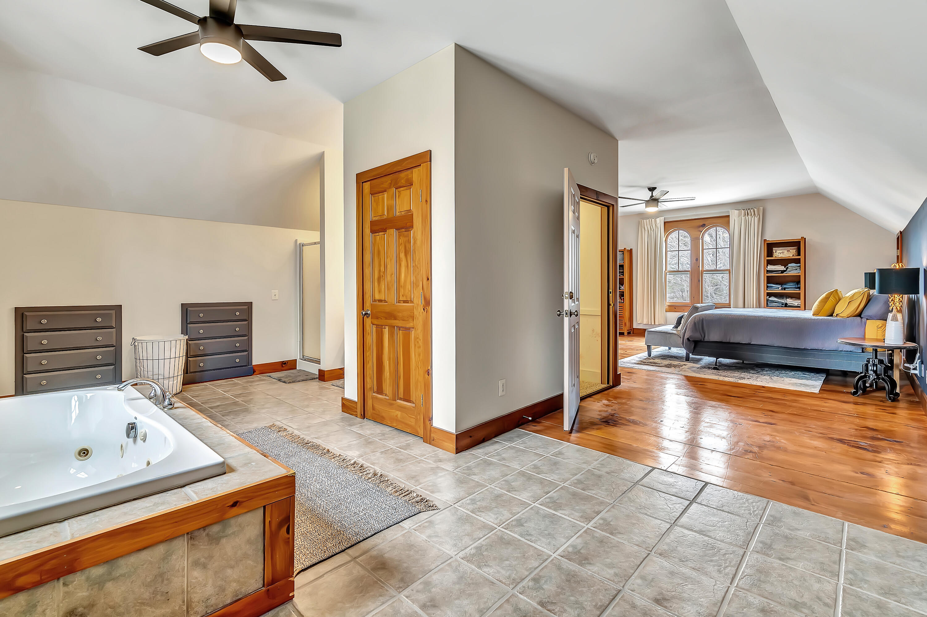 1024 Meadow Road Property Photo 77