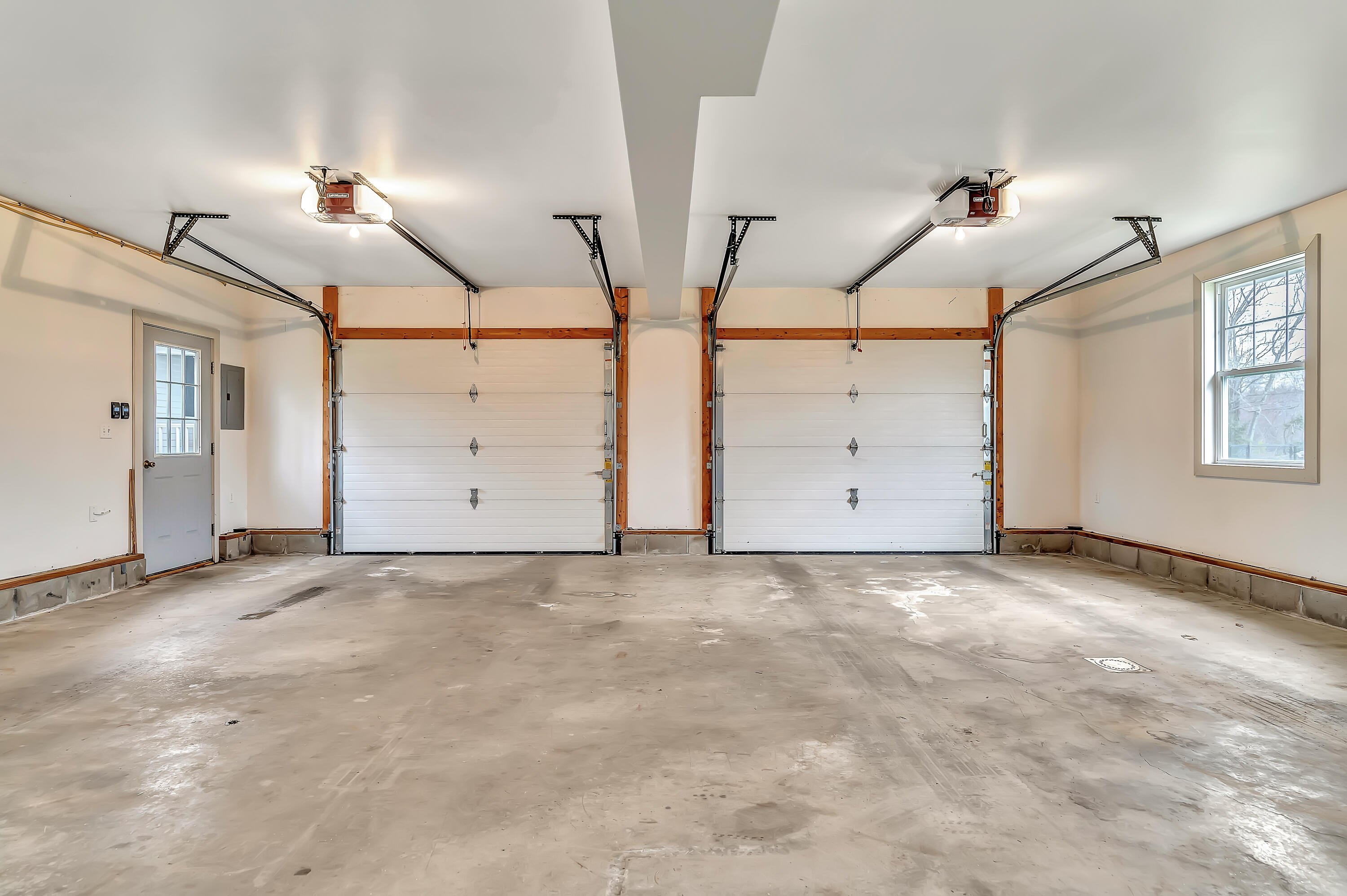 1024 Meadow Road Property Photo 103