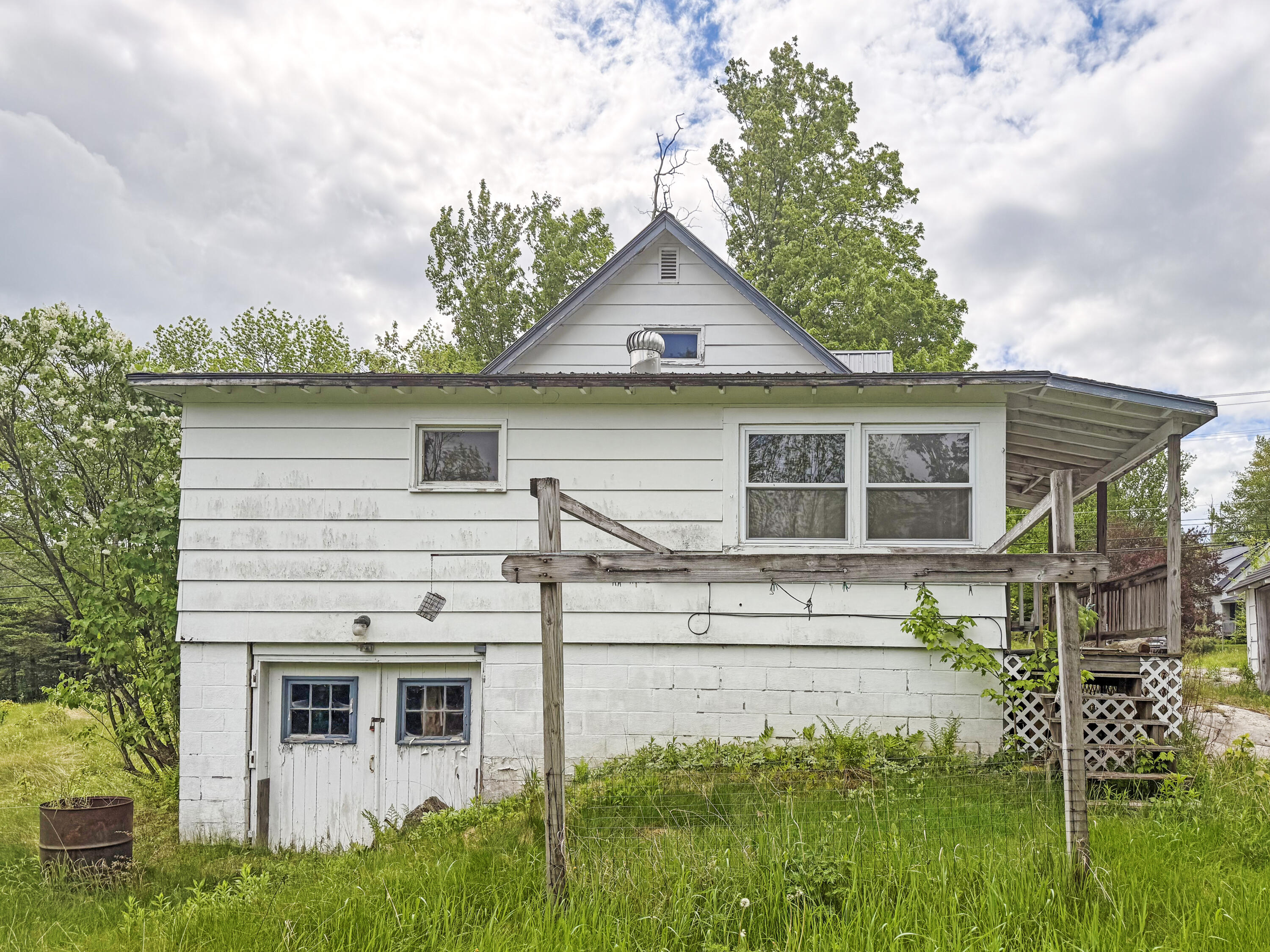 960 Main Street Property Photo 2
