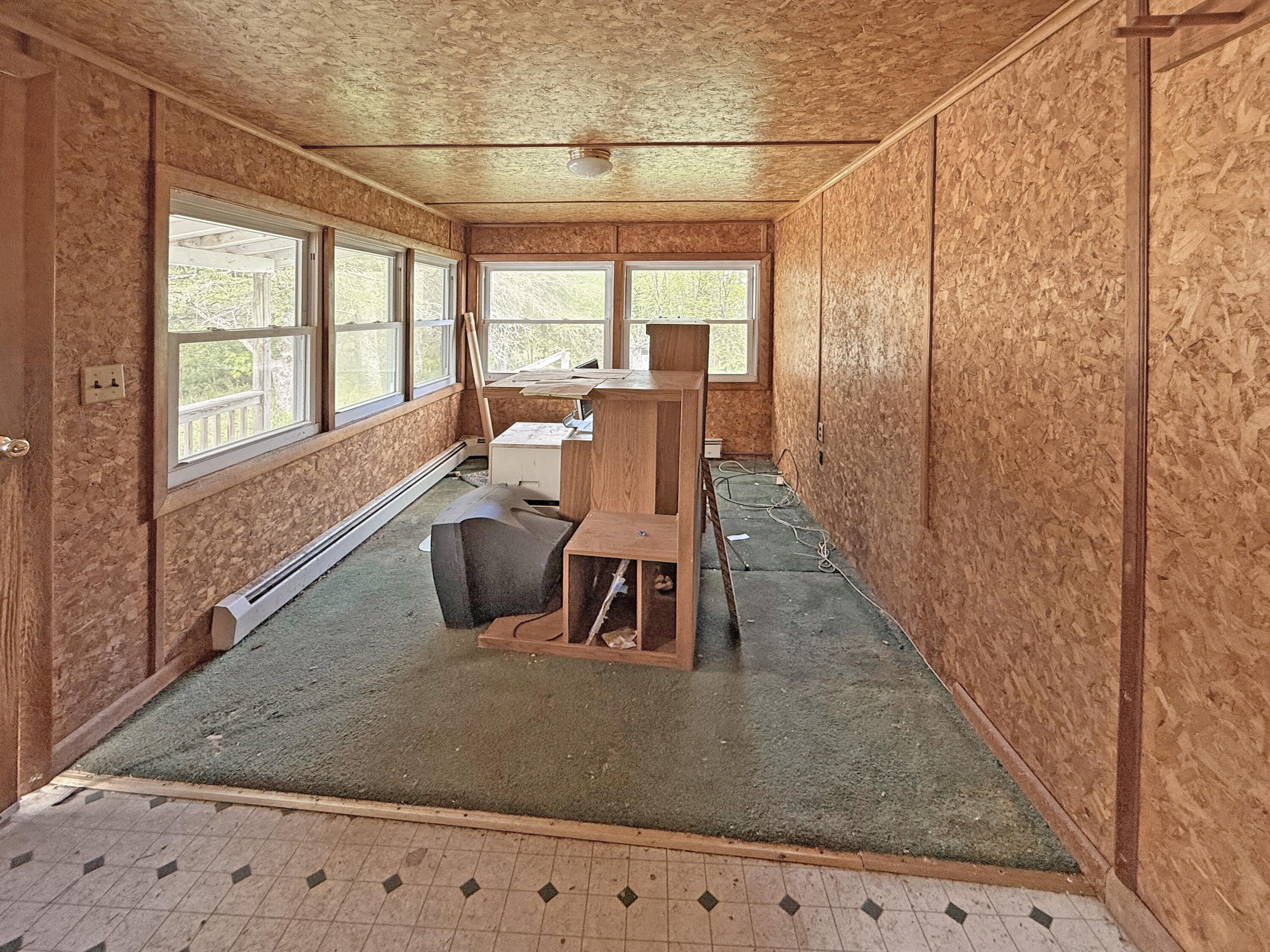 960 Main Street Property Photo 7
