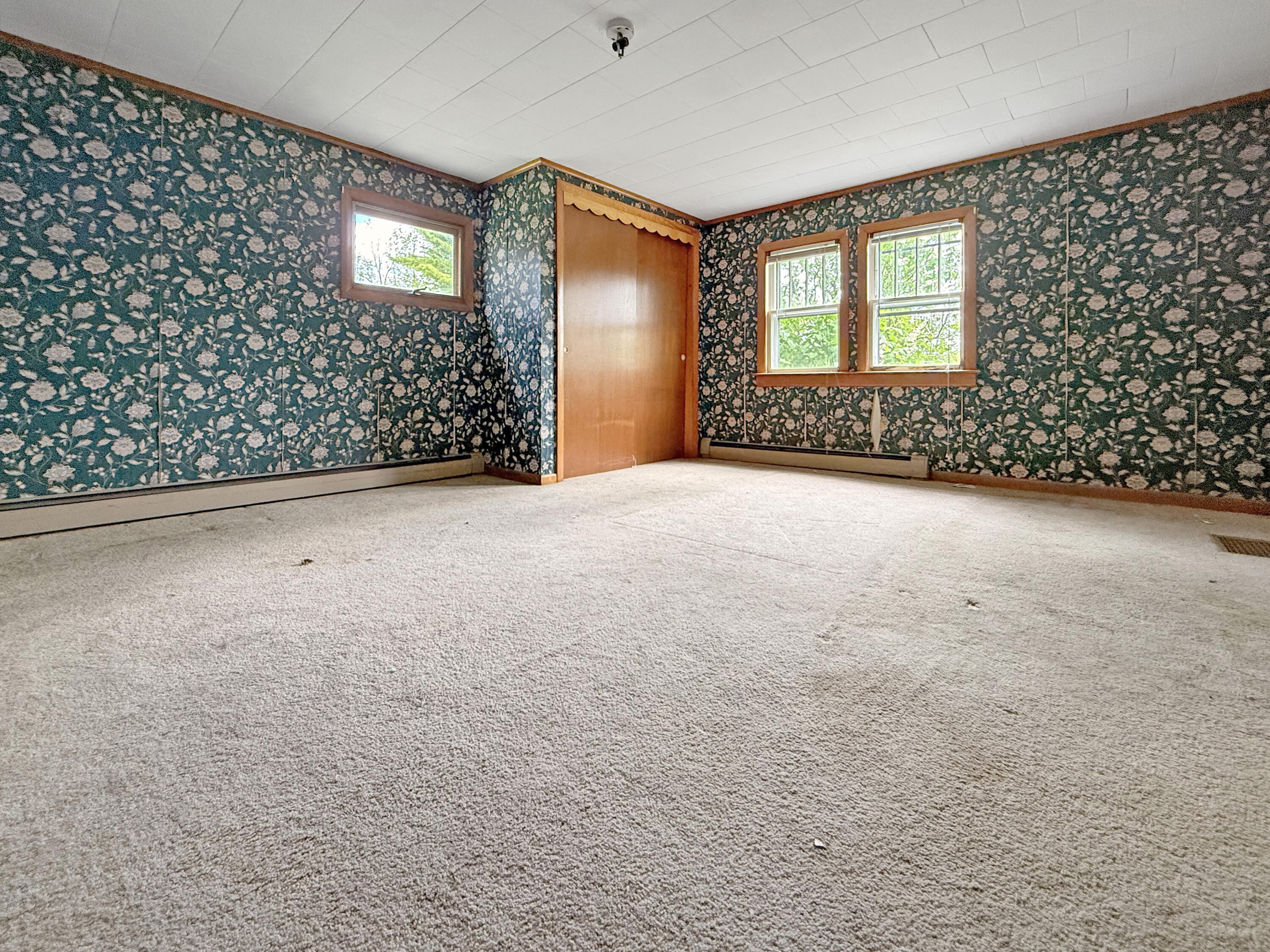 960 Main Street Property Photo 20
