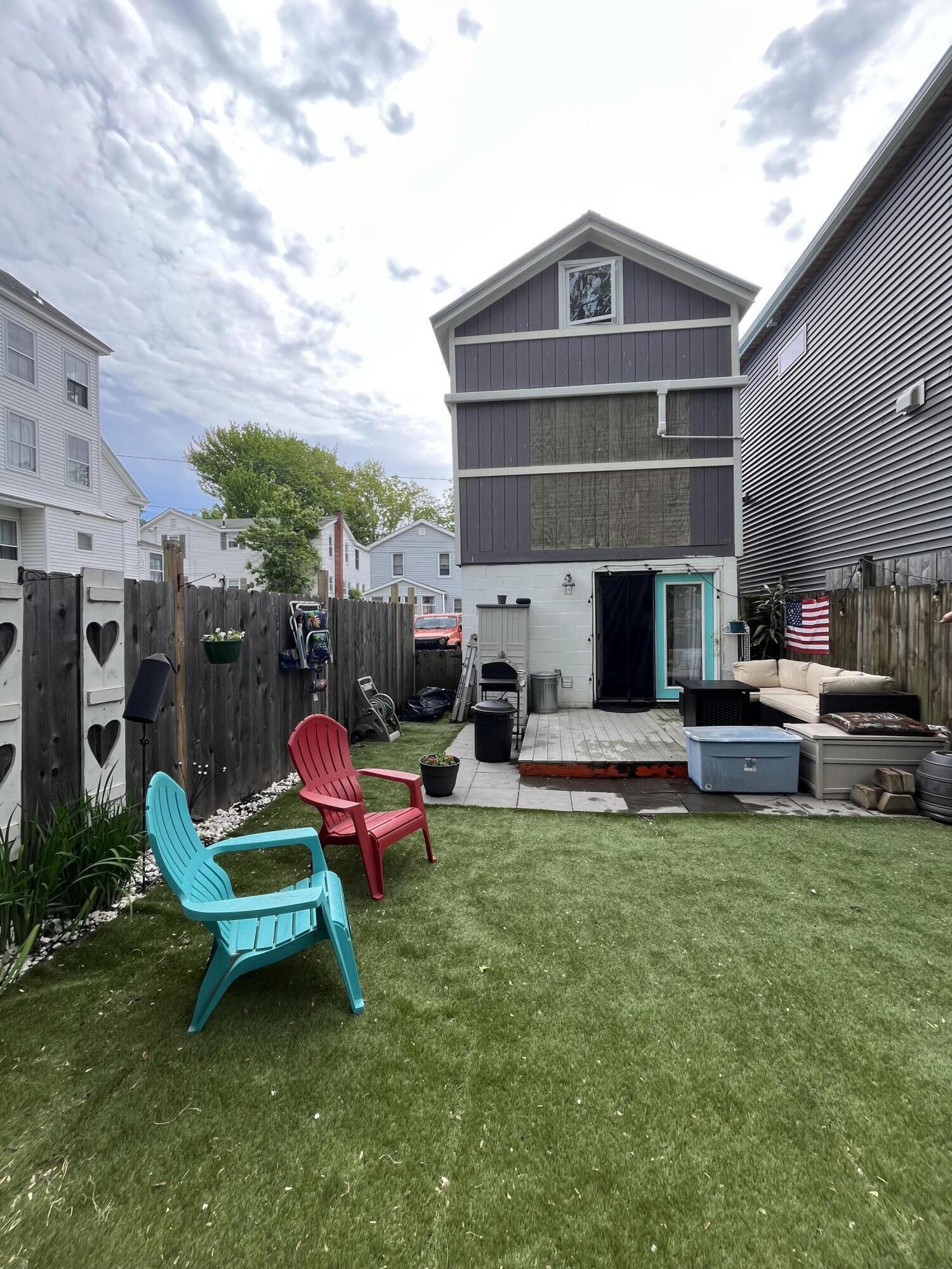 40 11th Street Property Photo 6