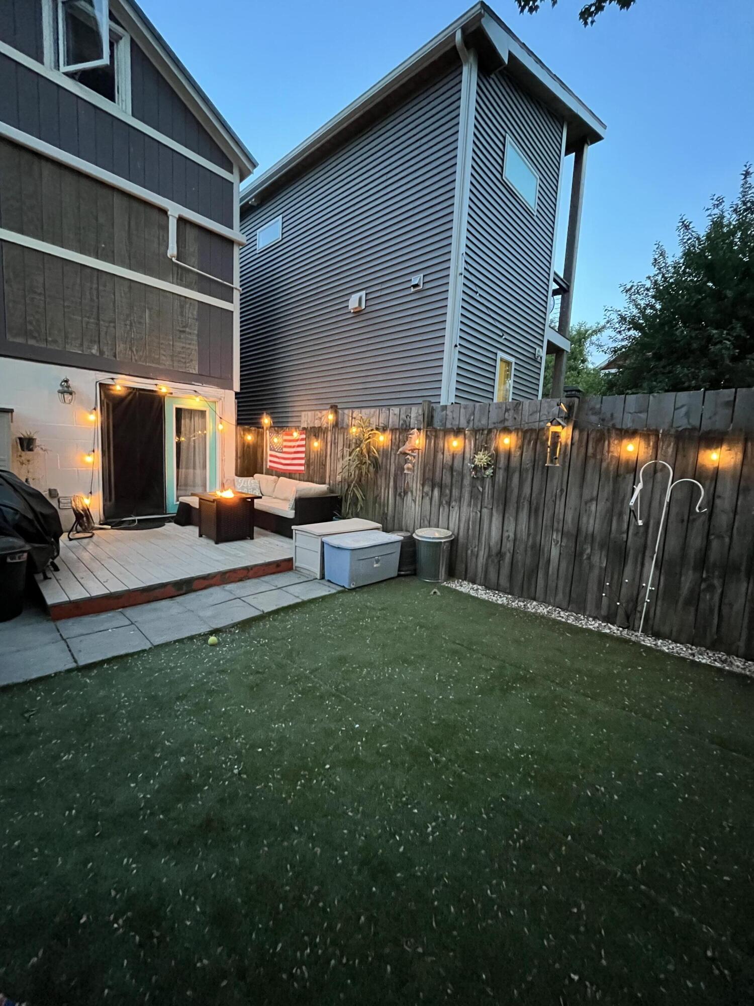 40 11th Street Property Photo 8