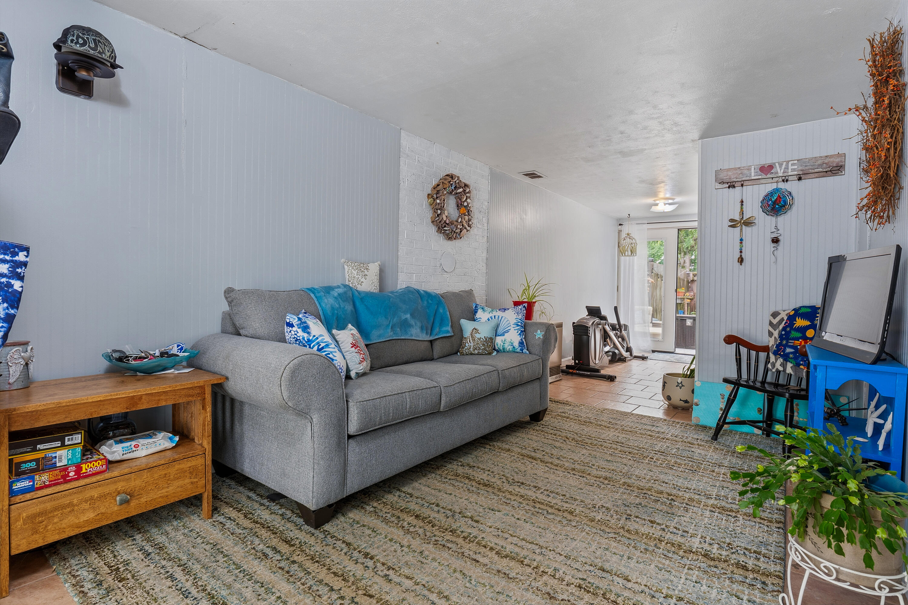 40 11th Street Property Photo 10