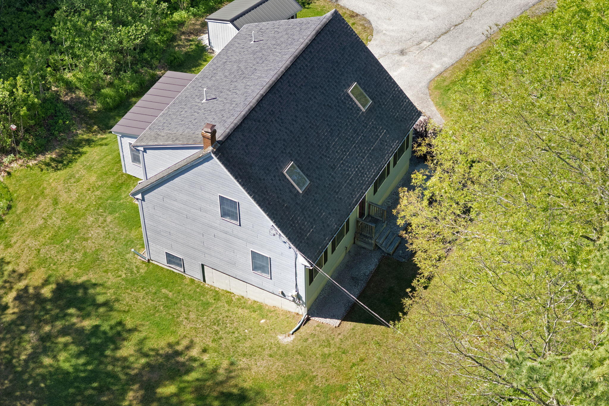 706 Middlesex Road Property Photo 4