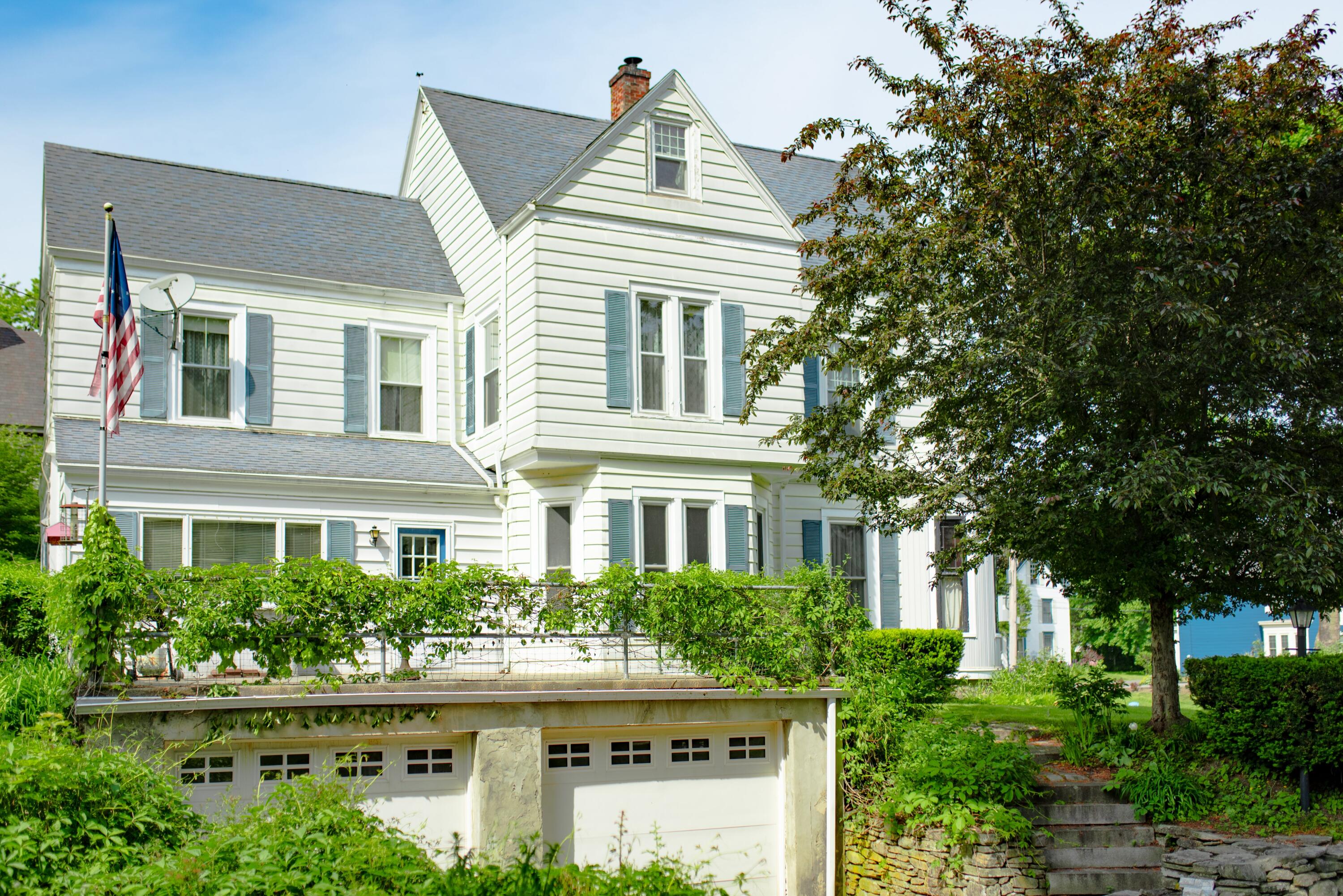 12 Lincoln Street Property Photo 6