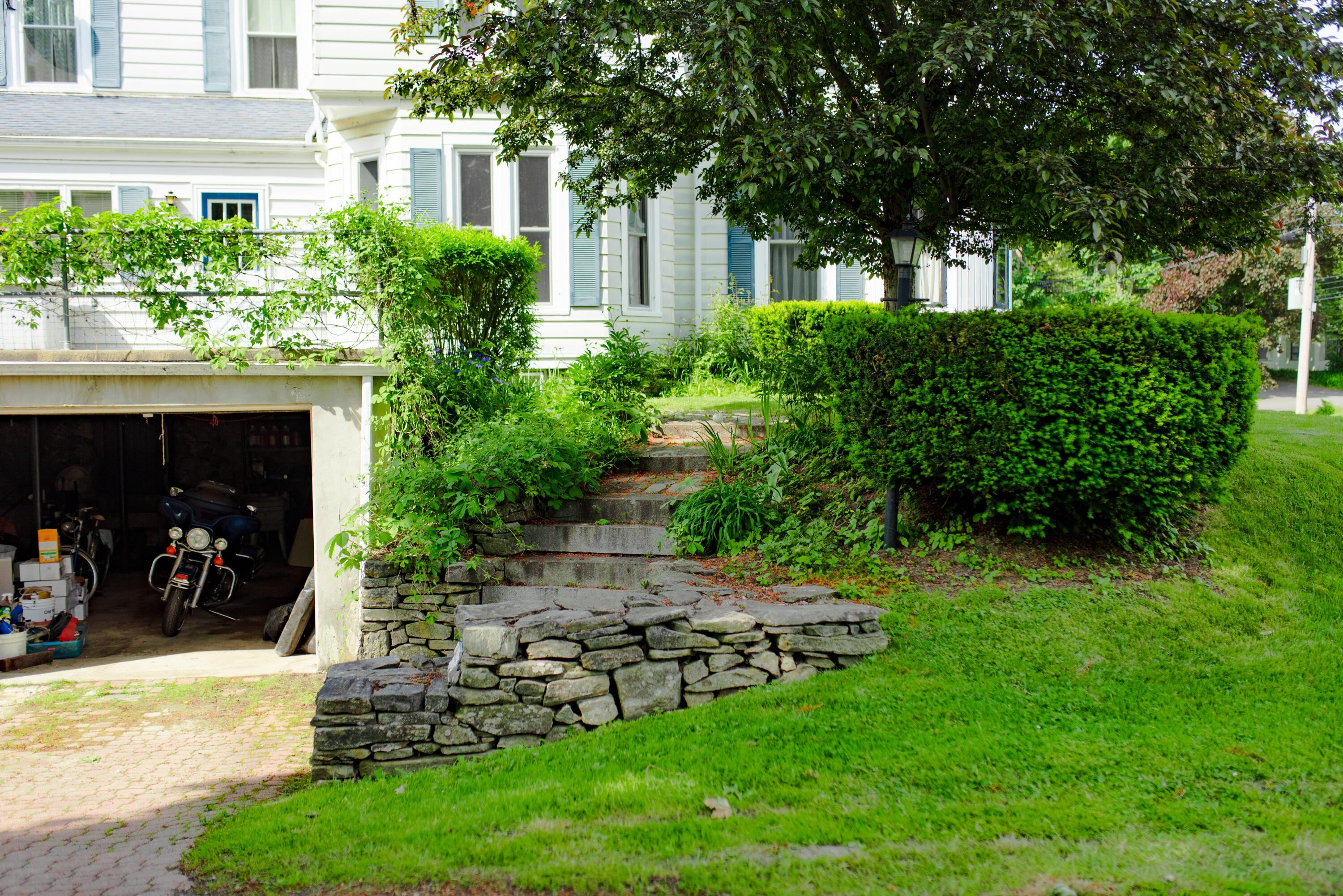 12 Lincoln Street Property Photo 8