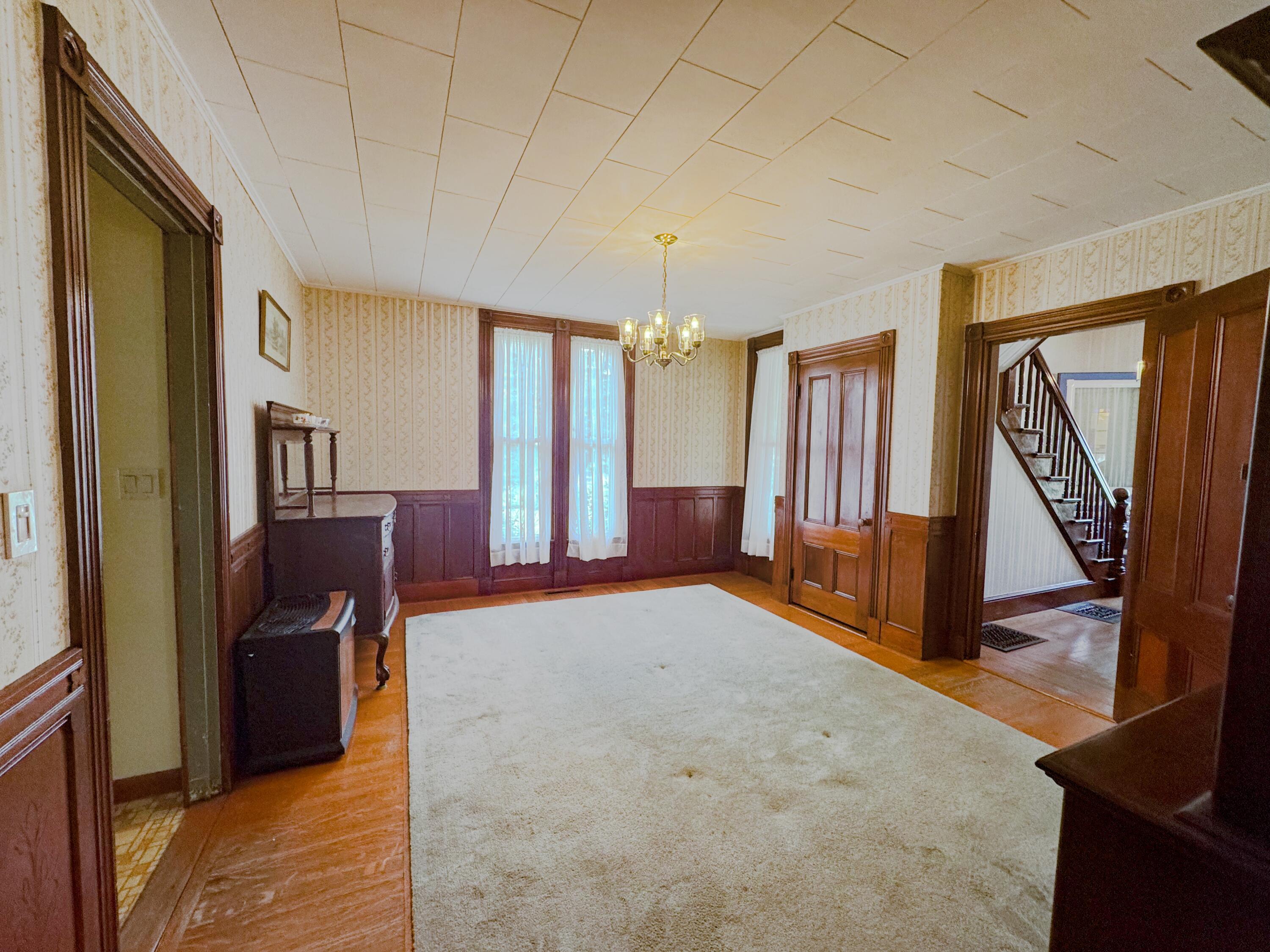 12 Lincoln Street Property Photo 24