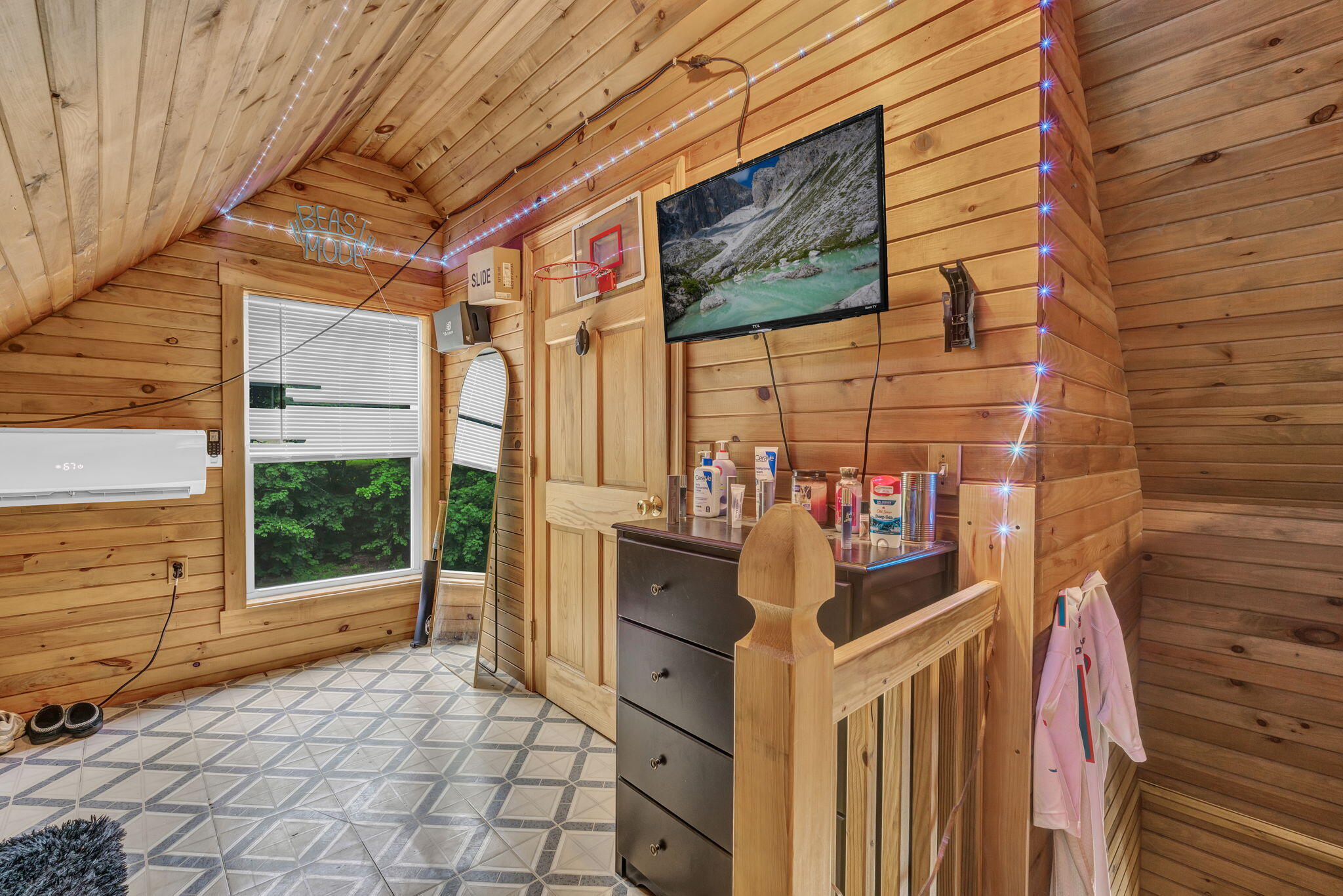 26 Island Avenue Property Photo 19