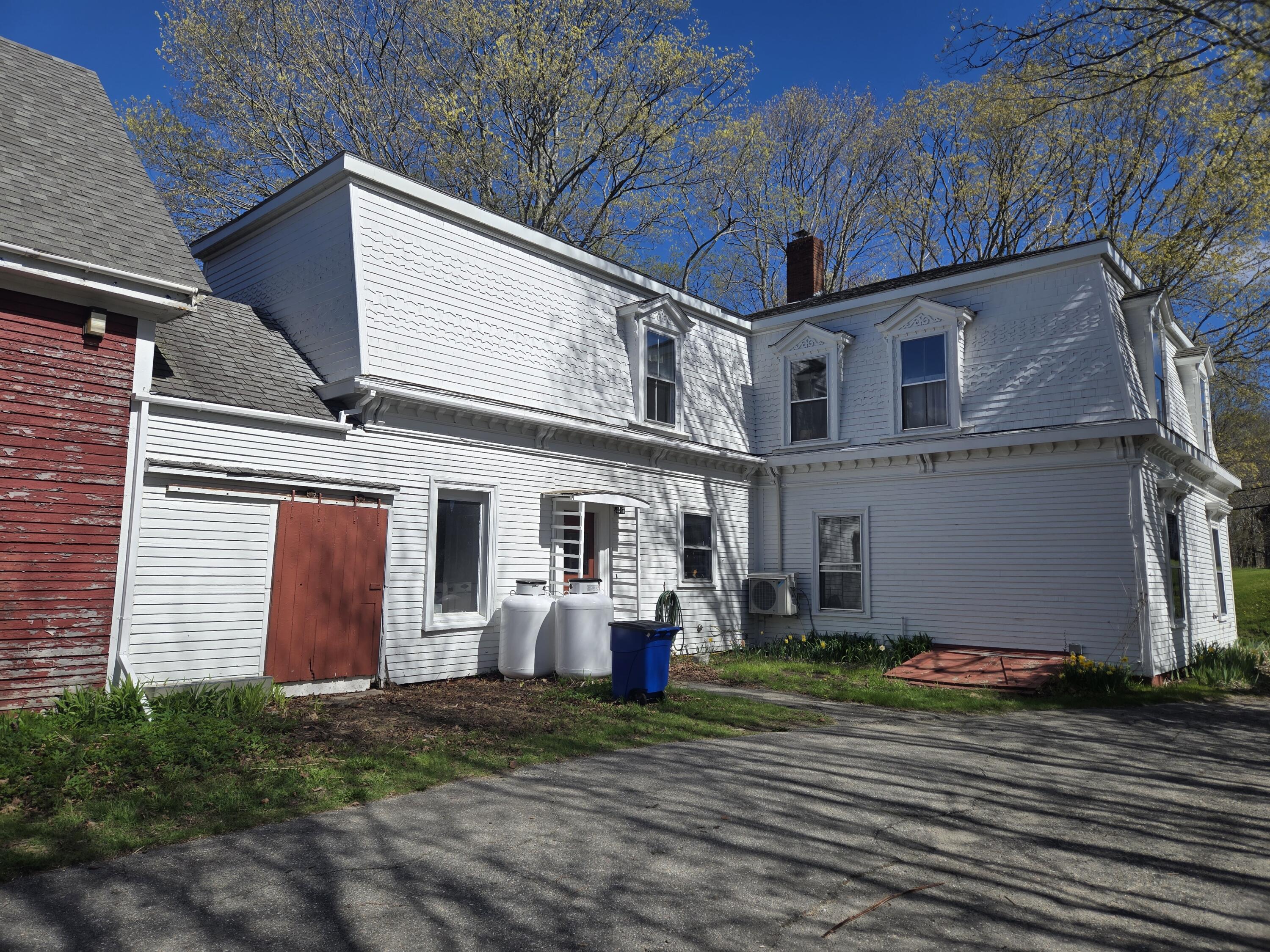 9 Academy Hill Road Property Photo 18