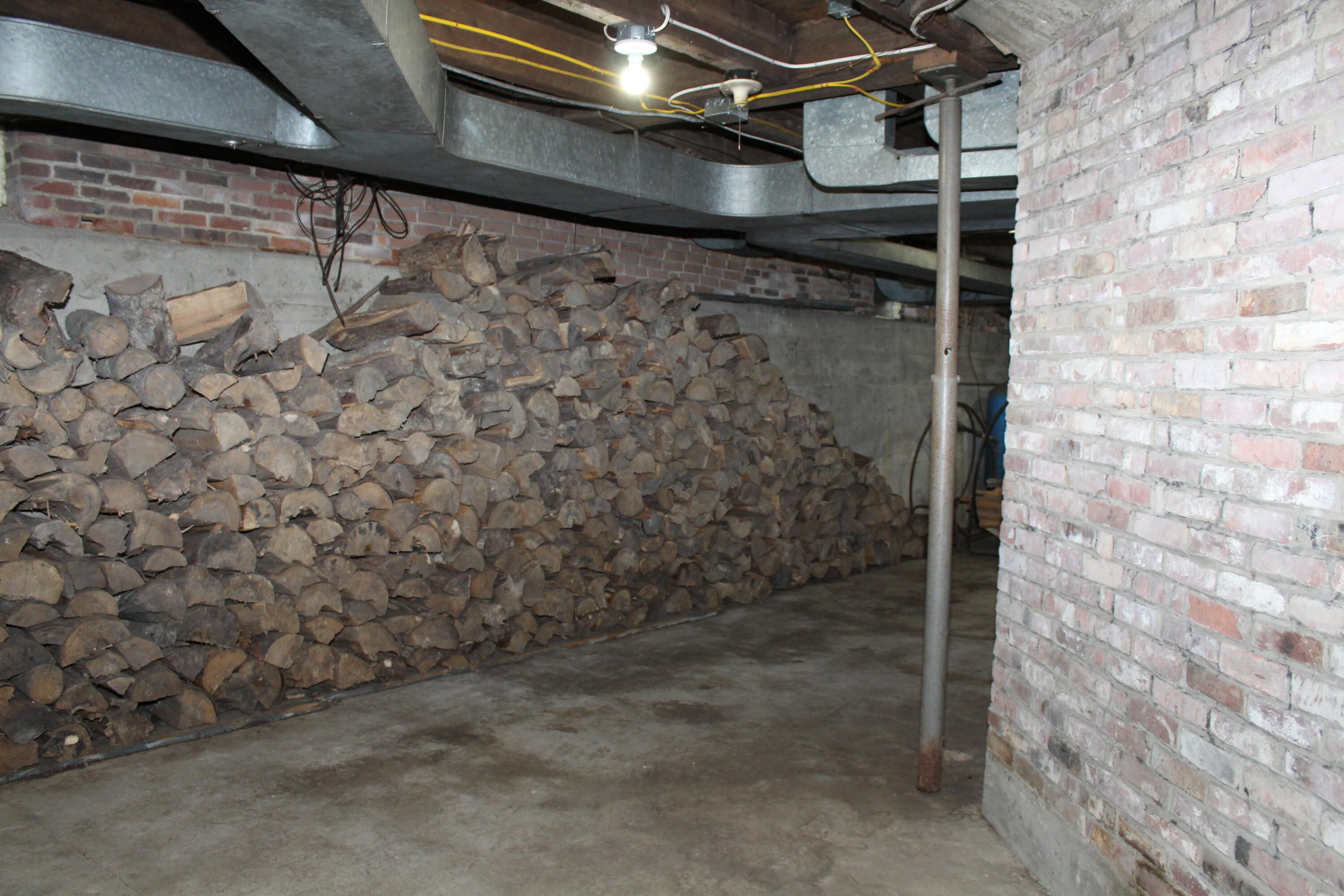 9 Academy Hill Road Property Photo 75