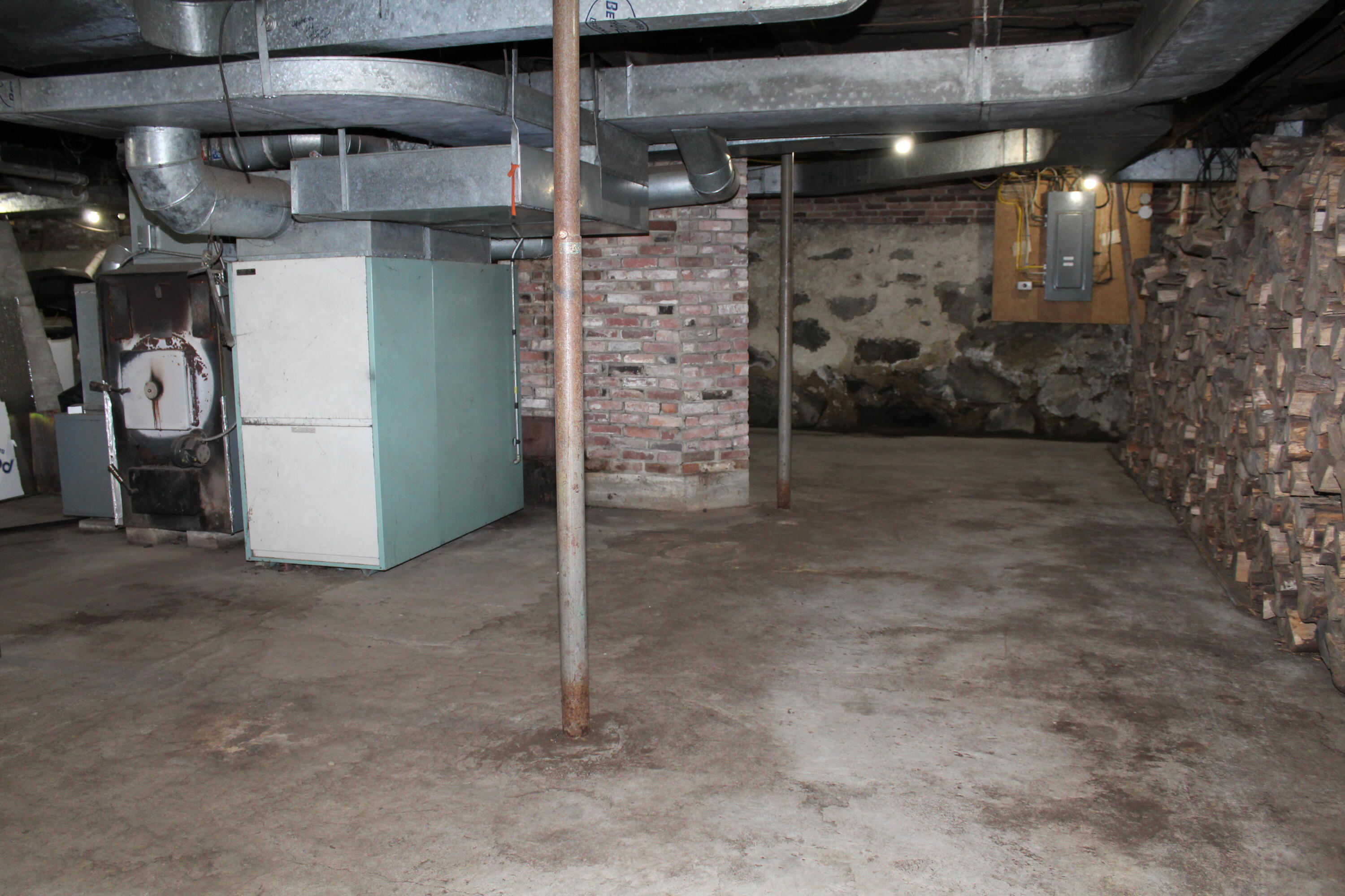 9 Academy Hill Road Property Photo 78