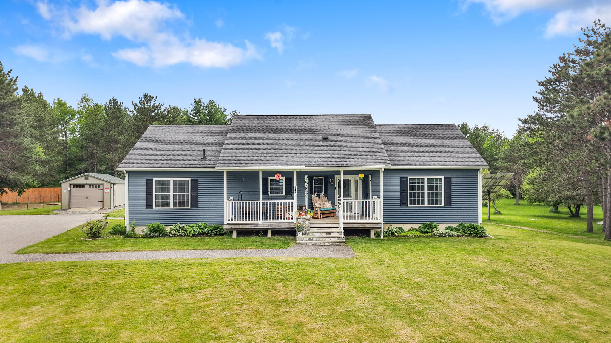 212 S Levant Road Property Photo 11