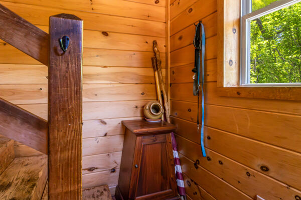 48 Piper Lane Property Photo 14